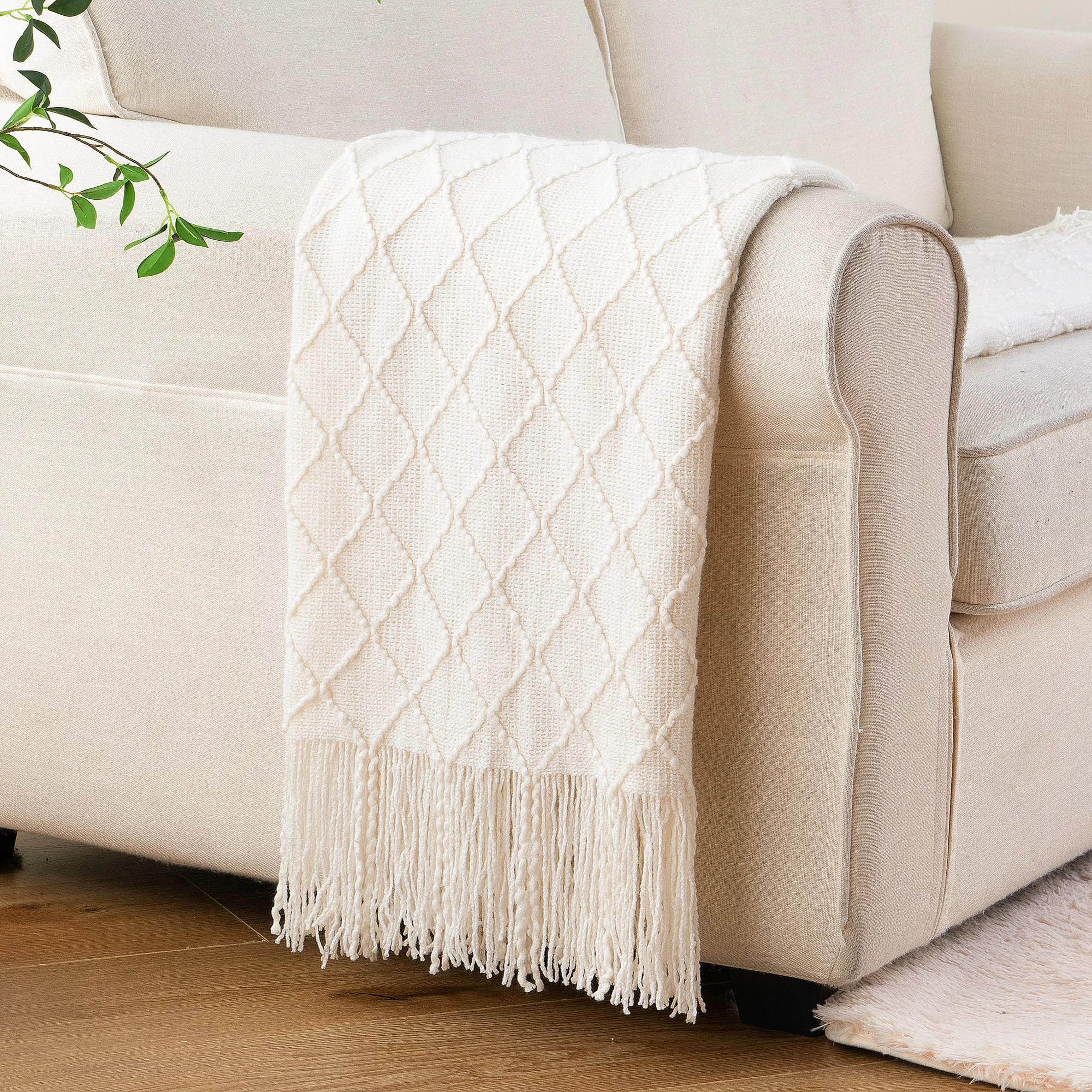 Battilo Soft Plaid Knitted Throw Blanket For Couch And Bed 6