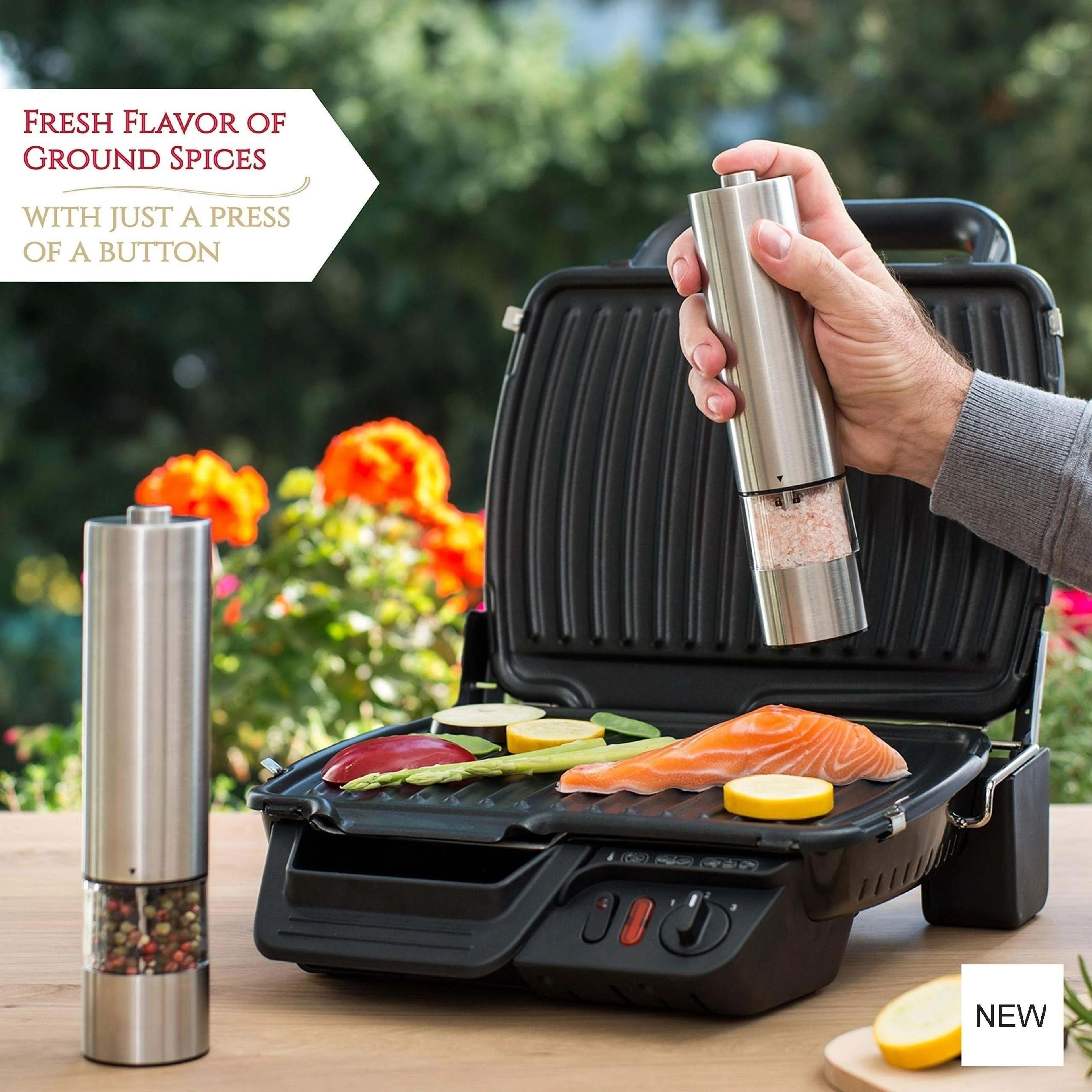 Electric Salt And Pepper Grinder Set With LED Light And Adjustable Coarseness 0