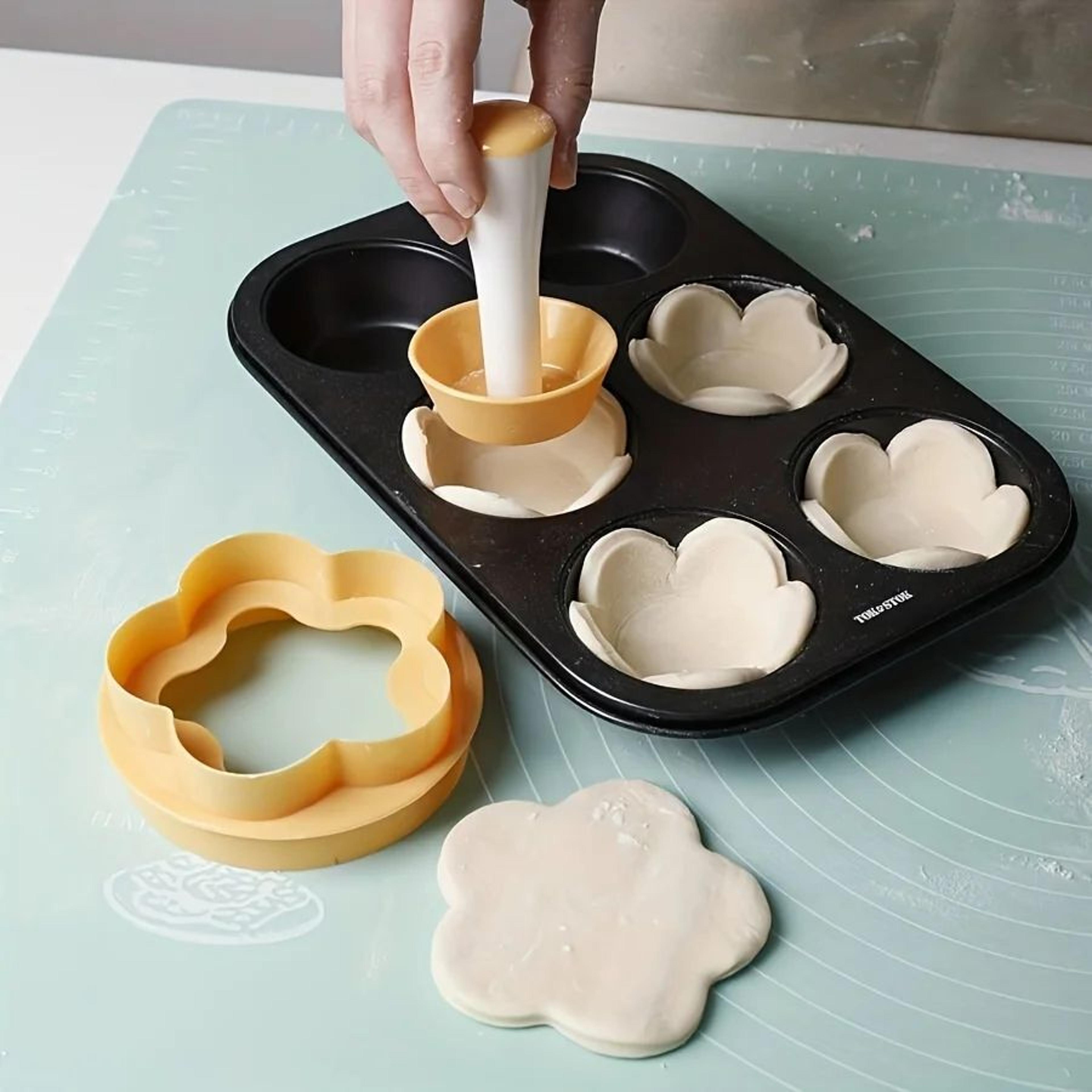 Flower Pastry Cutter And Dough Tamper Set For Tarts Pies And Cookies 5