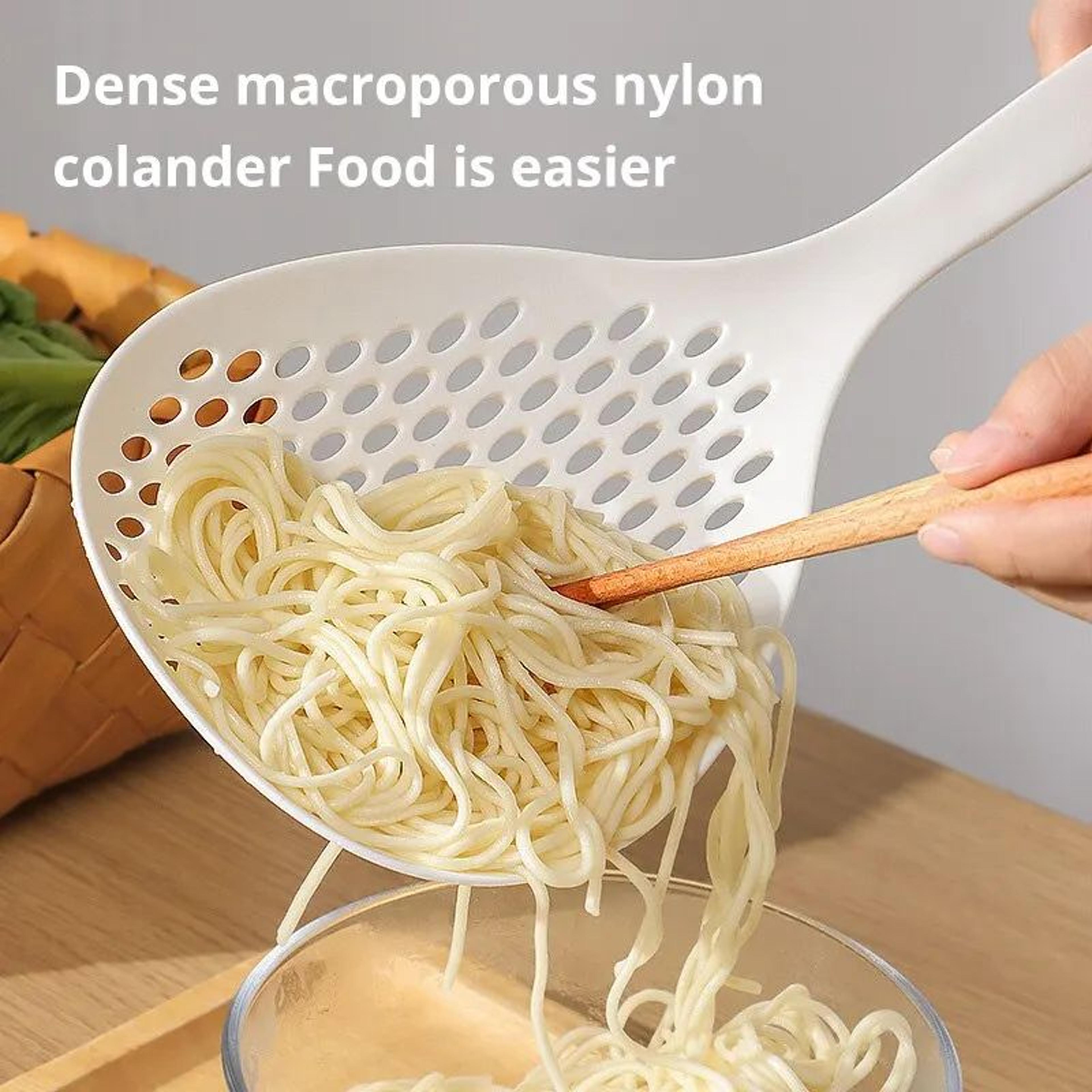 Heat Resistant Large Capacity Strainer Spoon For Dumplings Noodles And Vegetables 5
