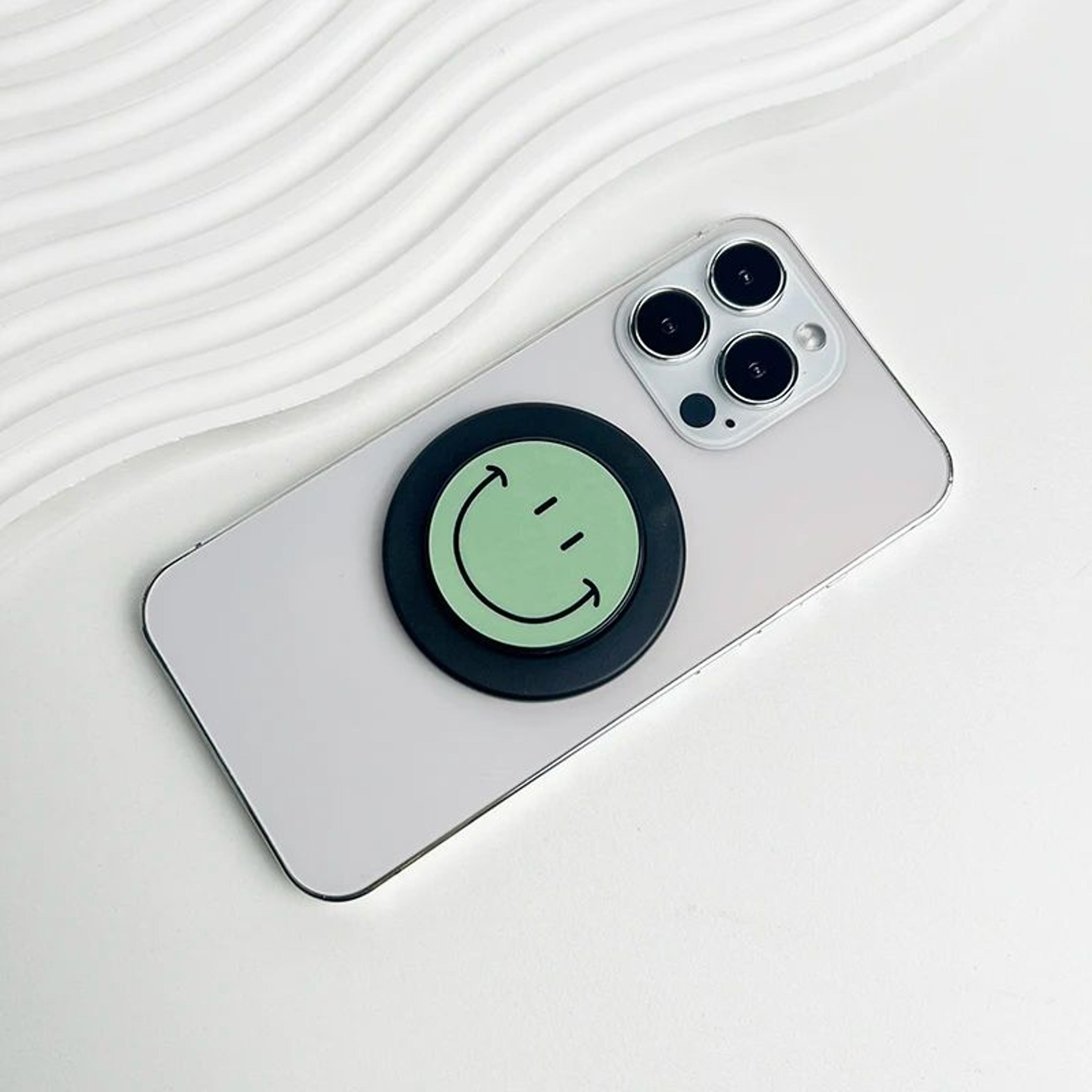 Cute Happy Face Magnetic Phone Grip Holder With Foldable Stand For MagSafe 11
