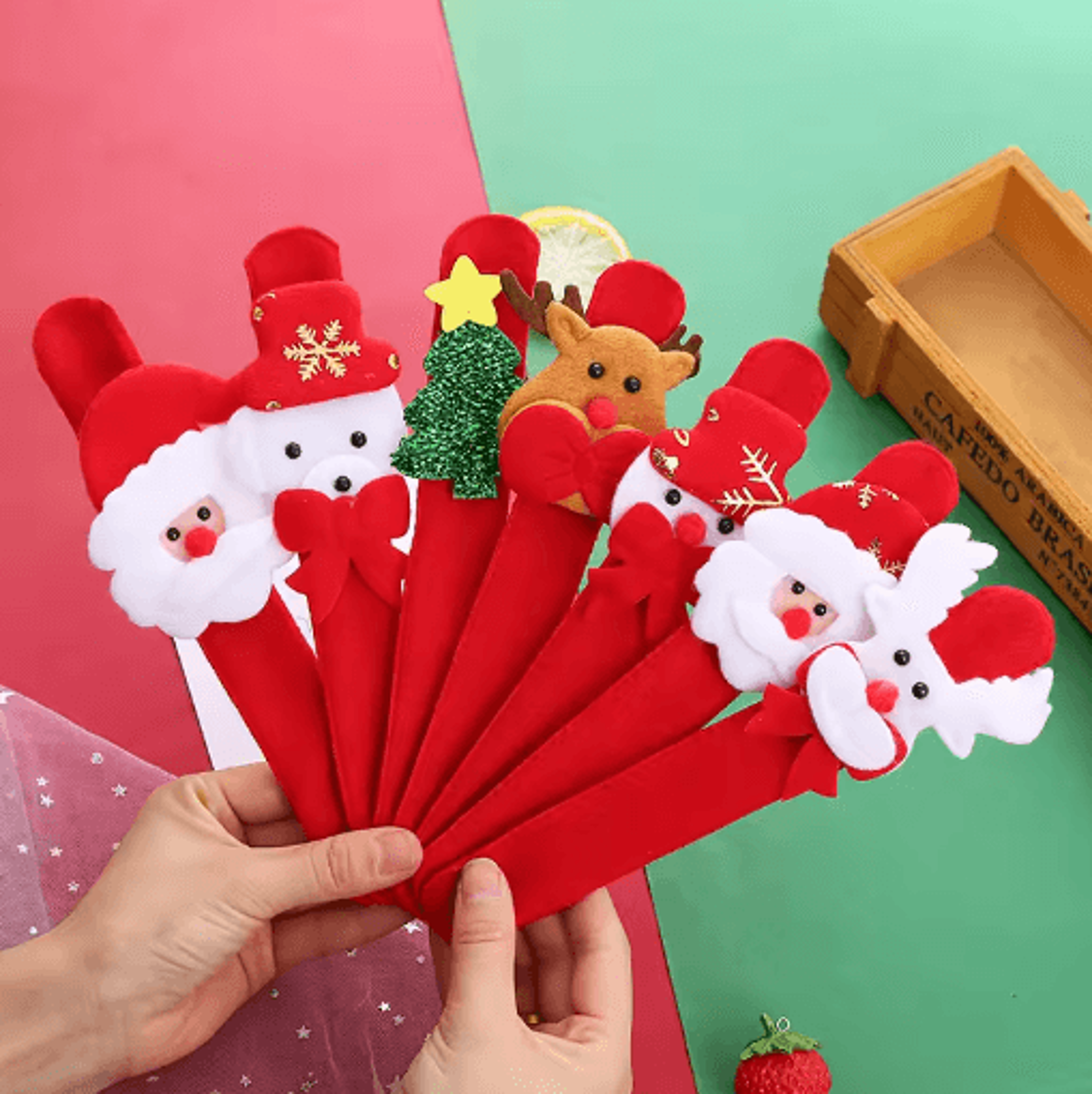 Festive Plush Santa Sleigh Snap Bracelet Light Up Christmas Wristband For Kids 7