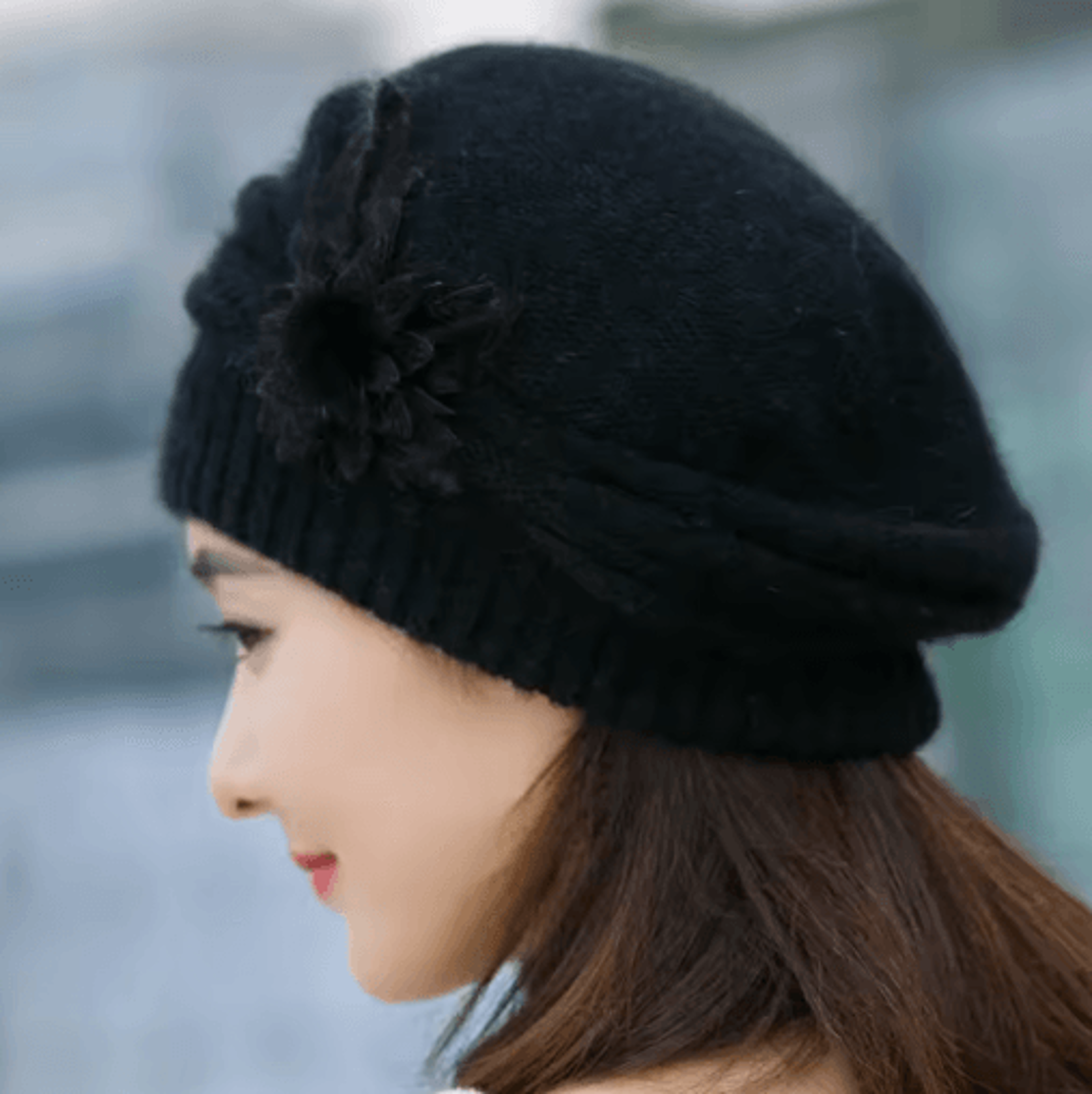 Womens Winter Flower Beret Thick Knitted Wool Hat For Autumn Winter Warmth 2