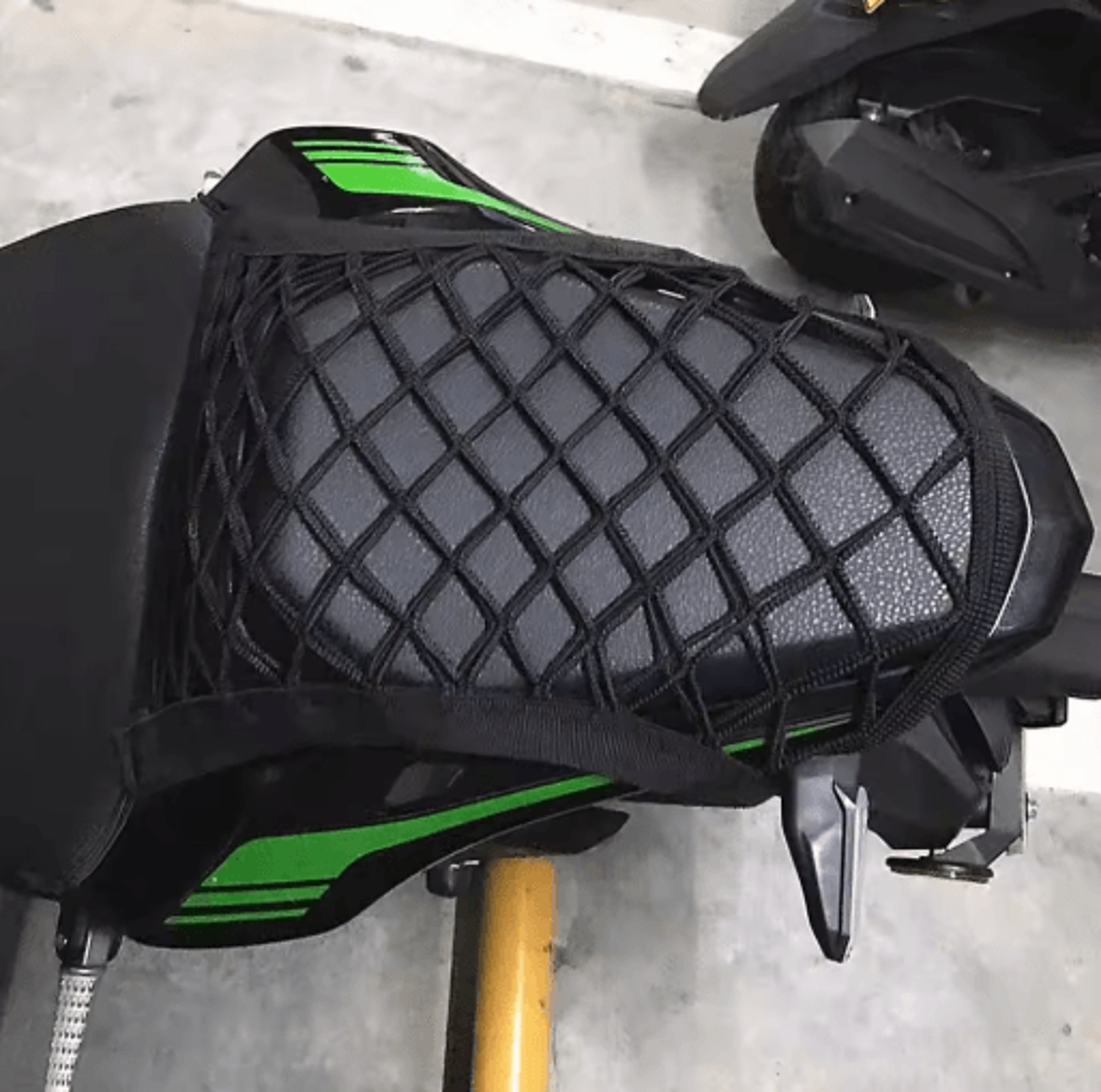 Double Layer Mesh Car Storage Net Seat Back And Trunk Organizer With Hooks 1 2PCS 4