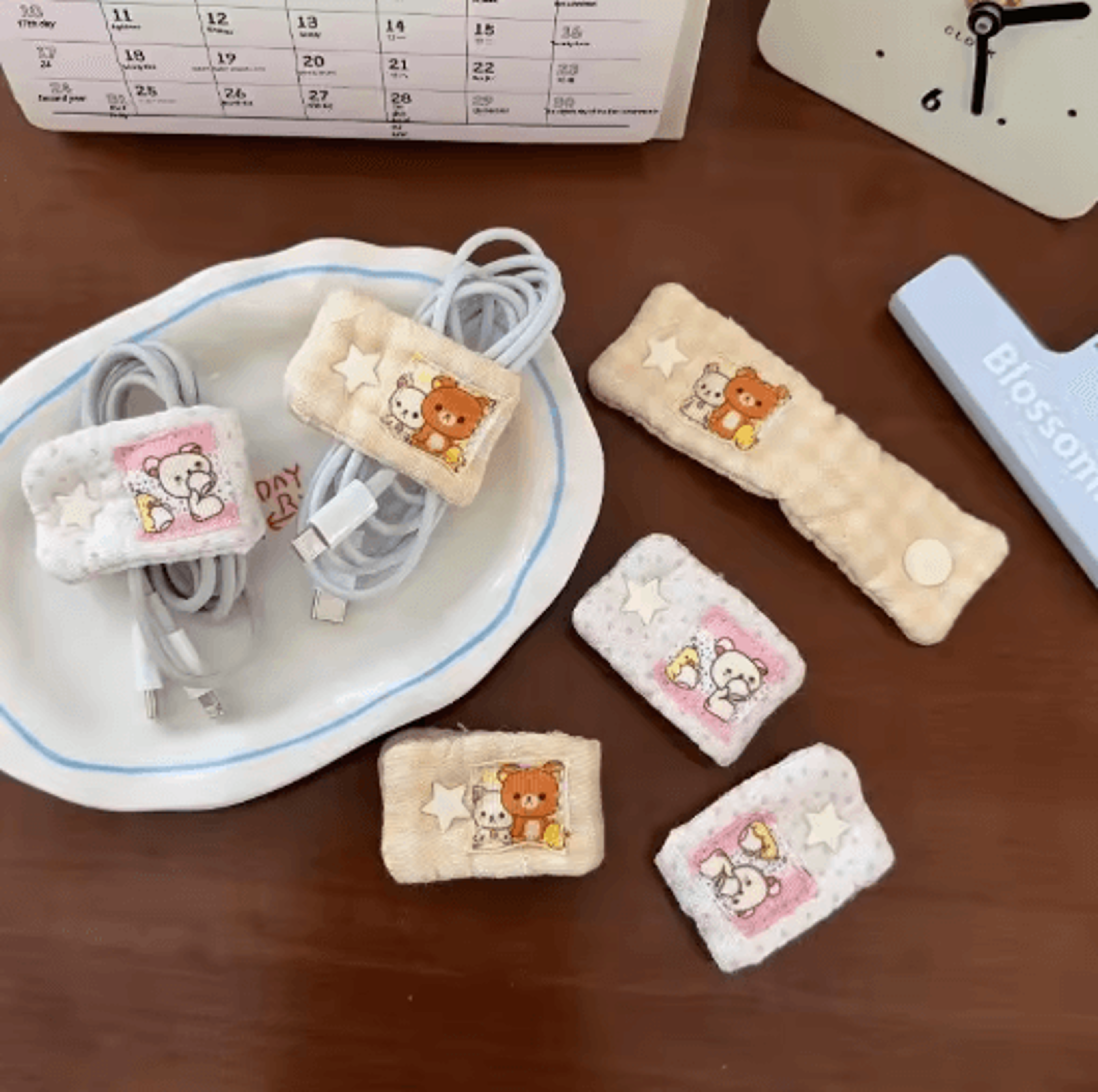 Cartoon Rilakkuma Mashumaro Cable Organizer Portable Data Cable Storage And Fixing Tool 4