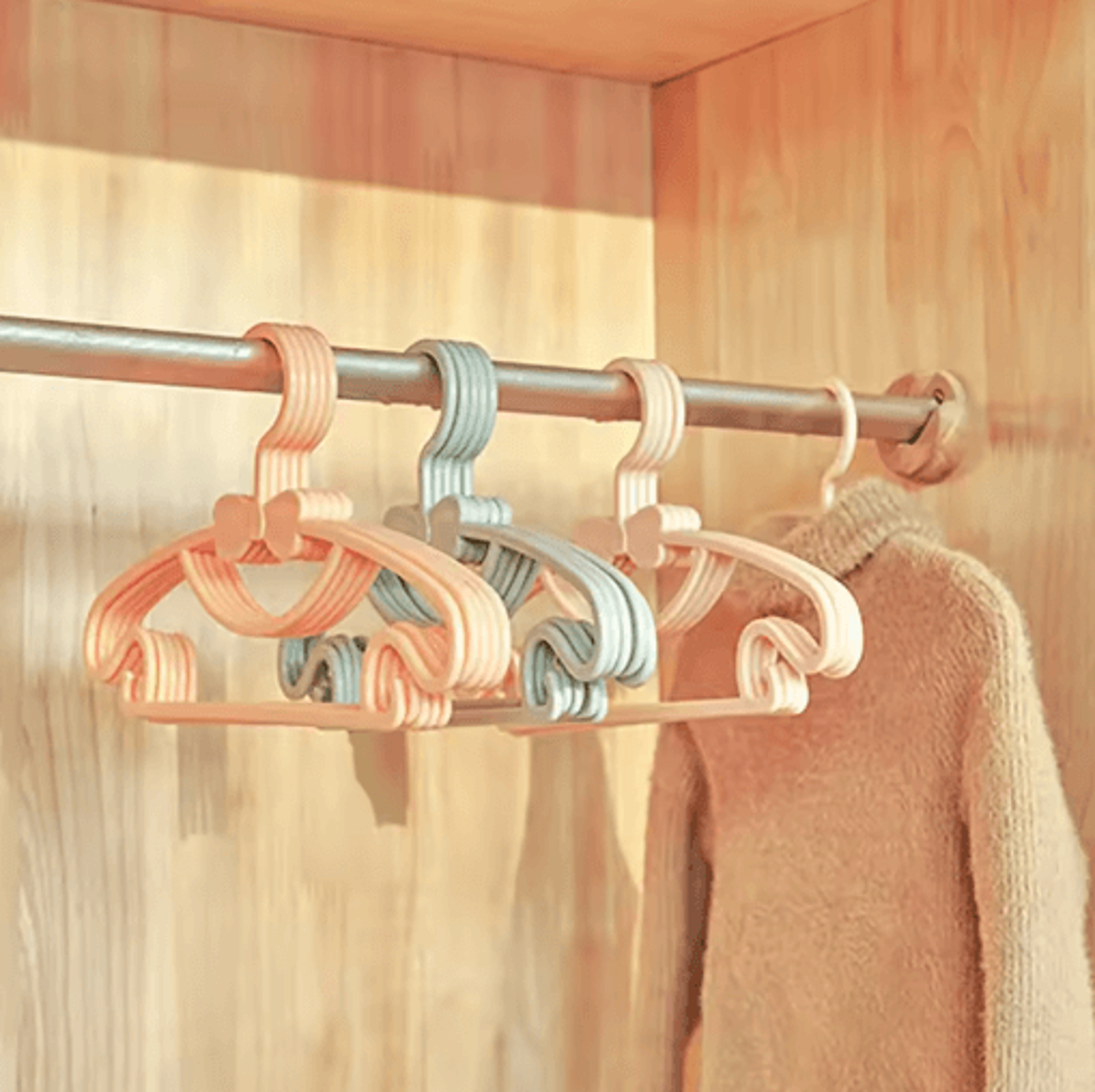 Baby No Trace Windproof Plastic Hanger For Childrens Clothing 9