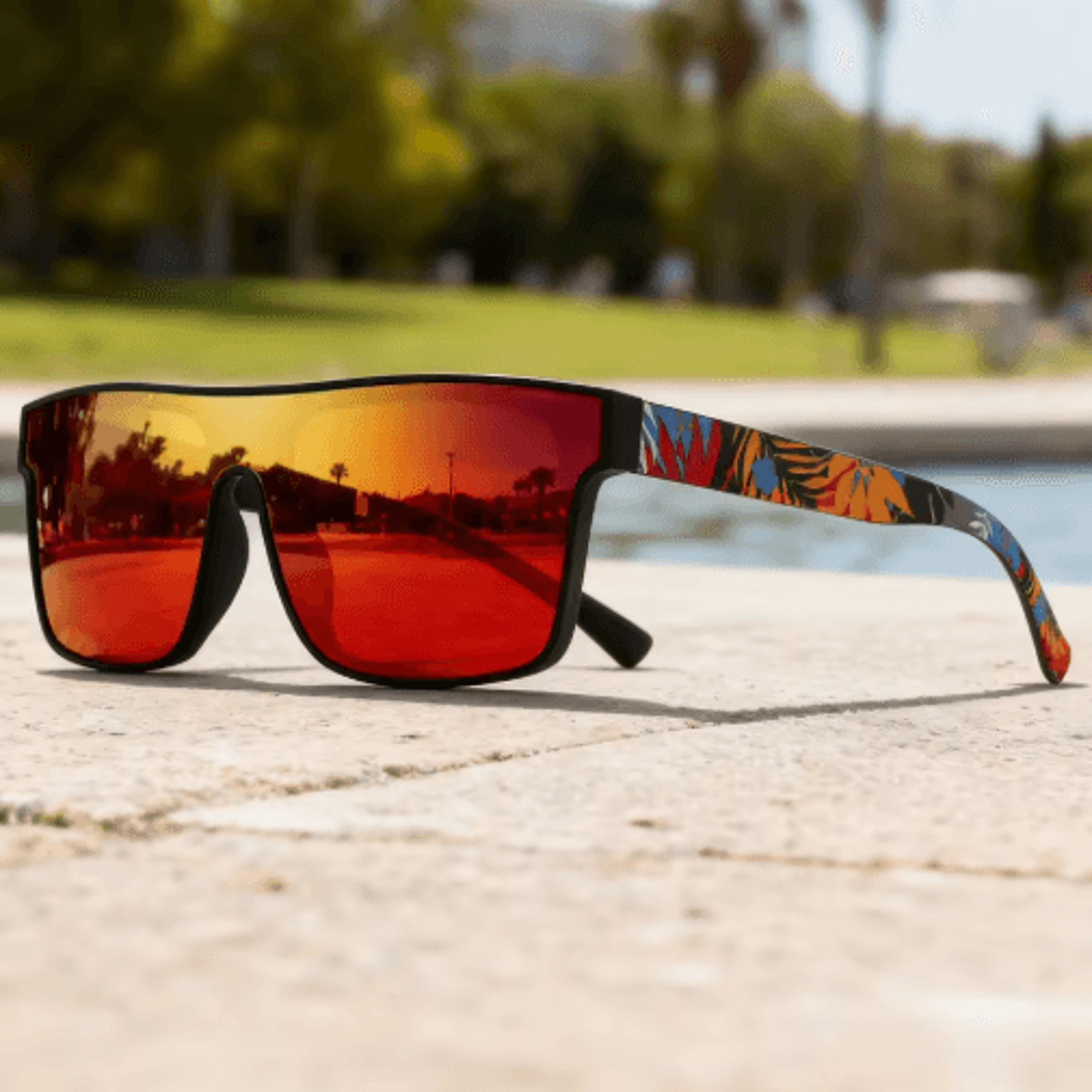 Colorful Square Sports Sunglasses  OnePiece UV400 Lens With Patterned Temples 0