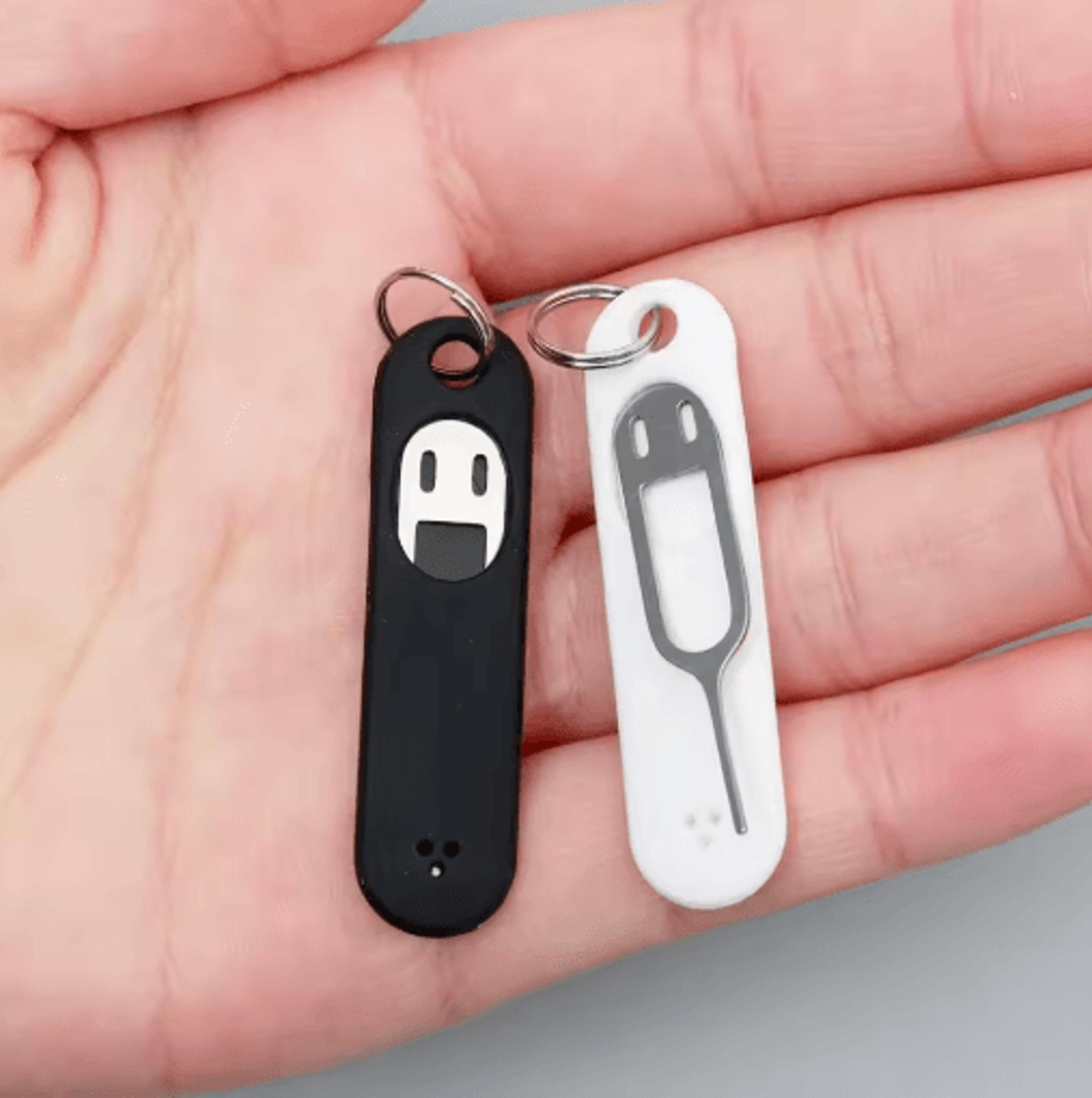 Silicone SIM Ejector Keychain Set 15 Pcs  AntiLost Phone SIM Removal Tool 14