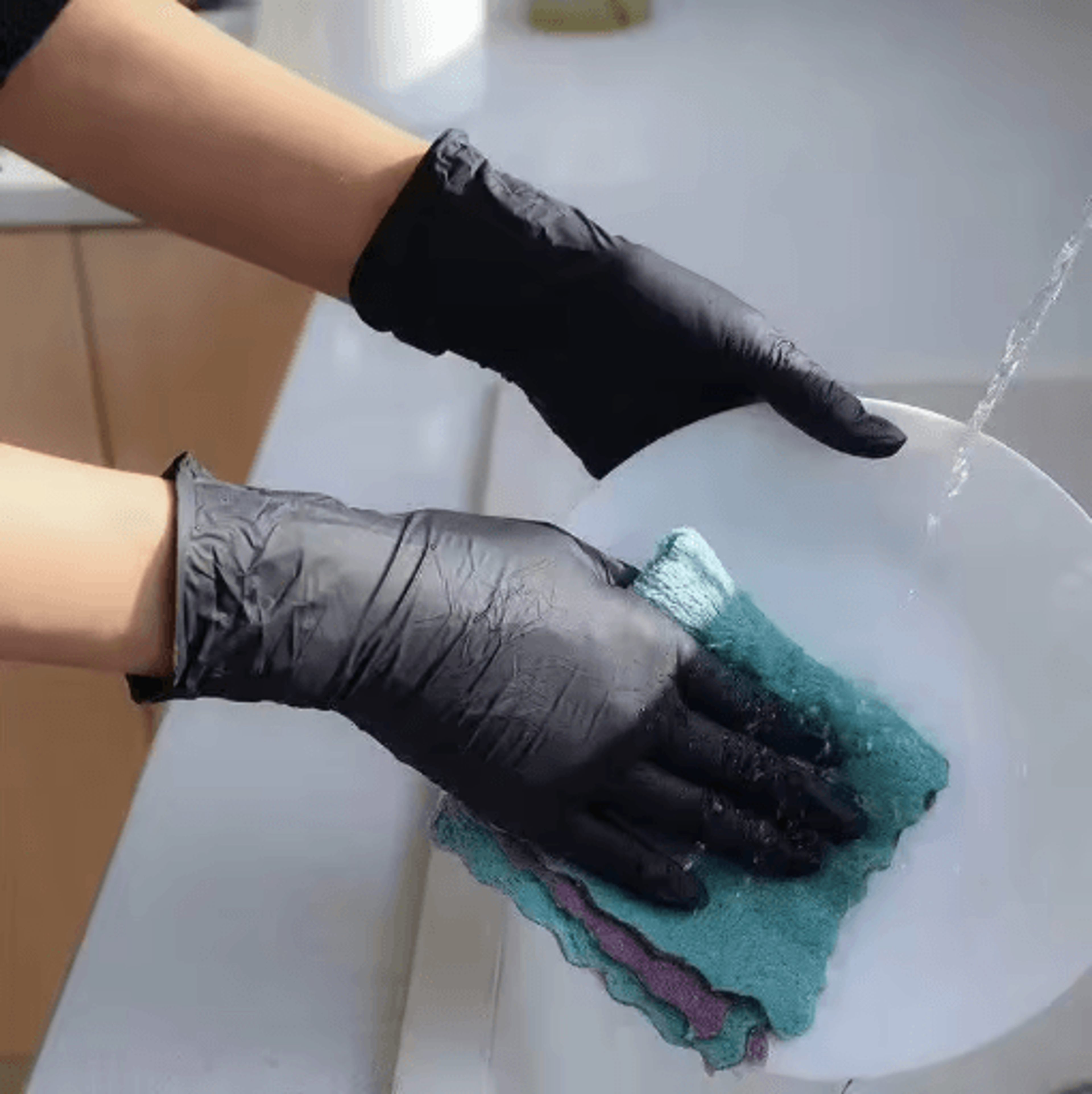 Disposable Nitrile Waterproof Gloves For Kitchen And Household Use 6