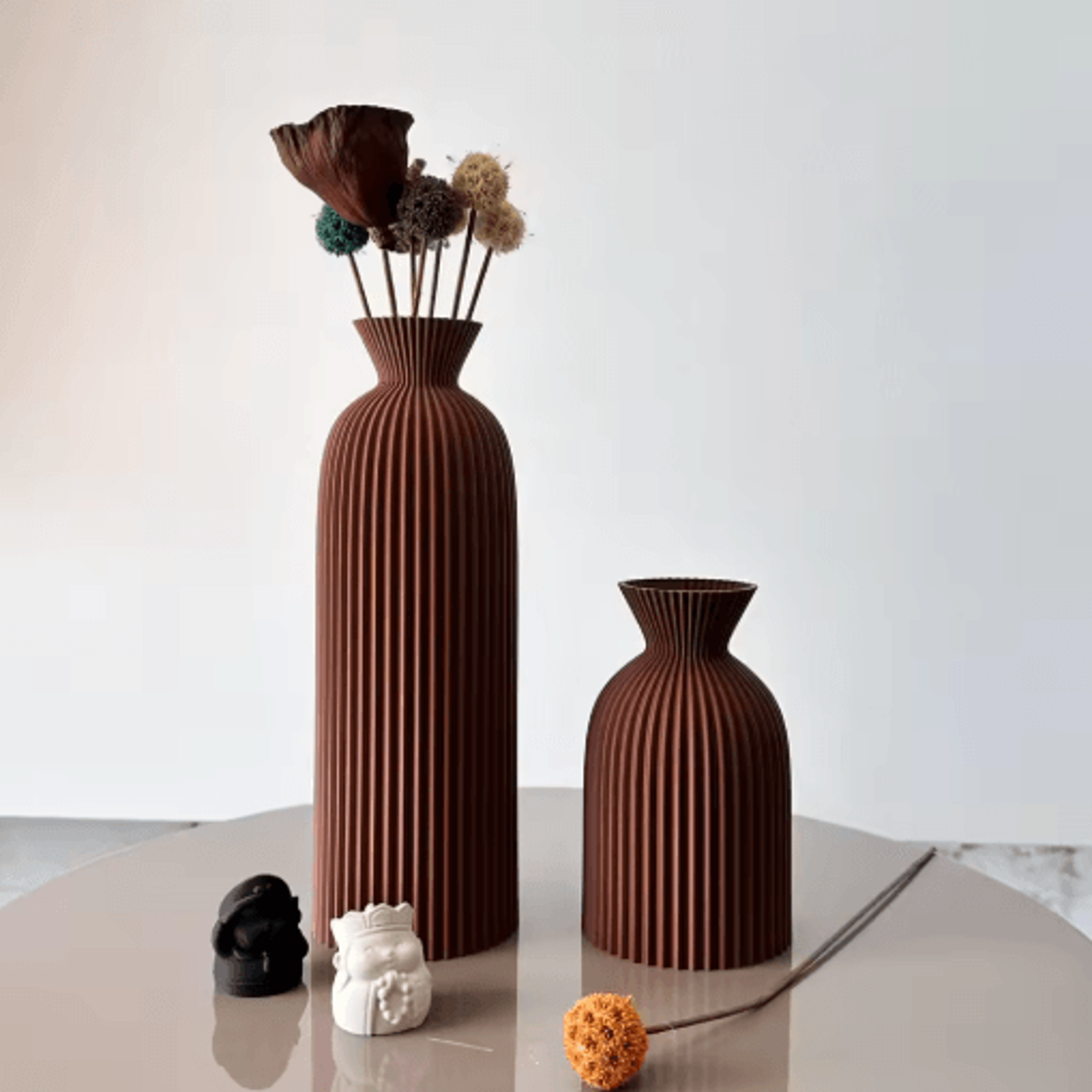 2Piece Wavy Art Dry Vase Set For Home  Office Decor 2