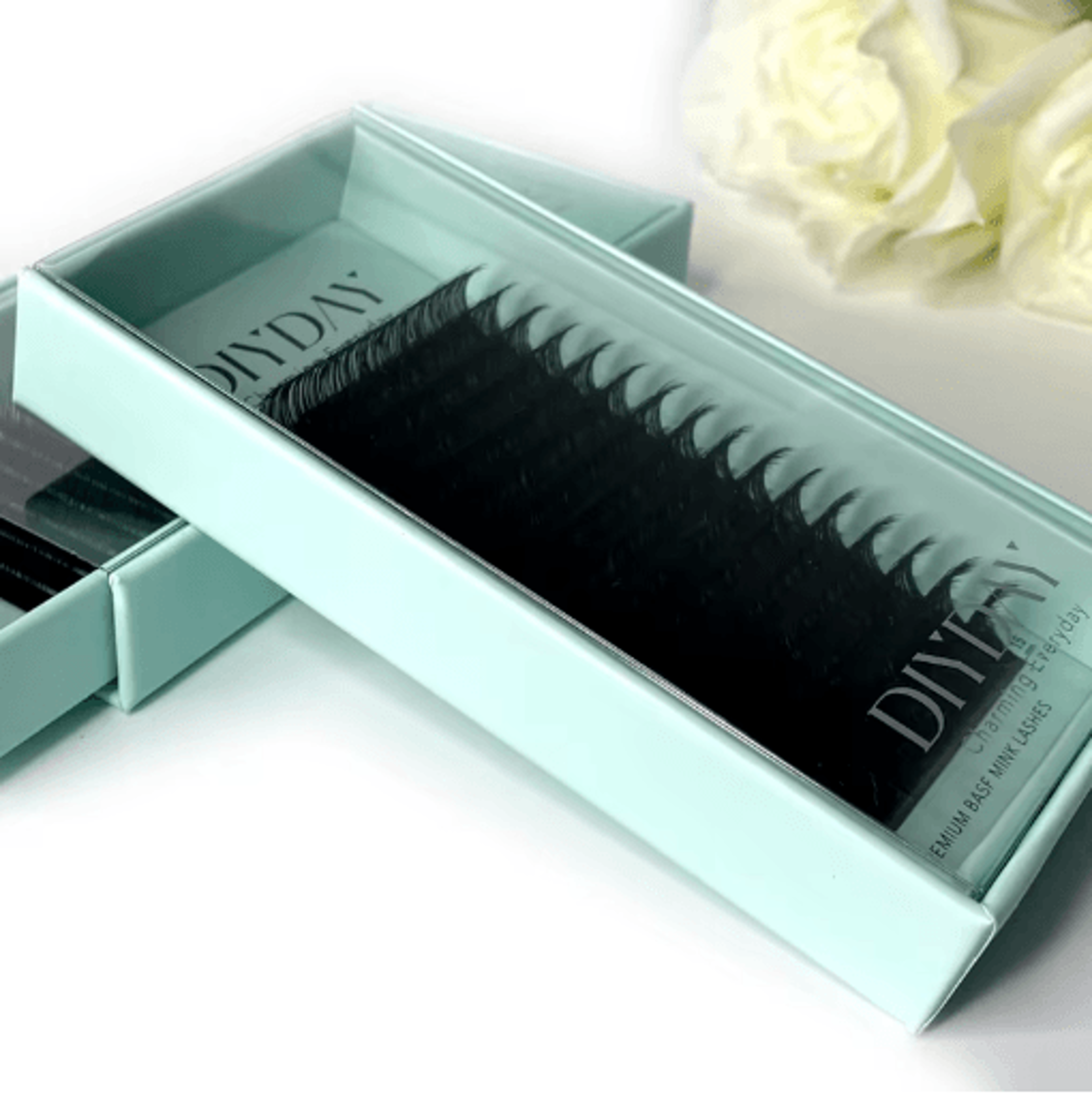DIYDAY 16 Row Mink Individual Lash Extensions Natural Finish Multiple Curls 3