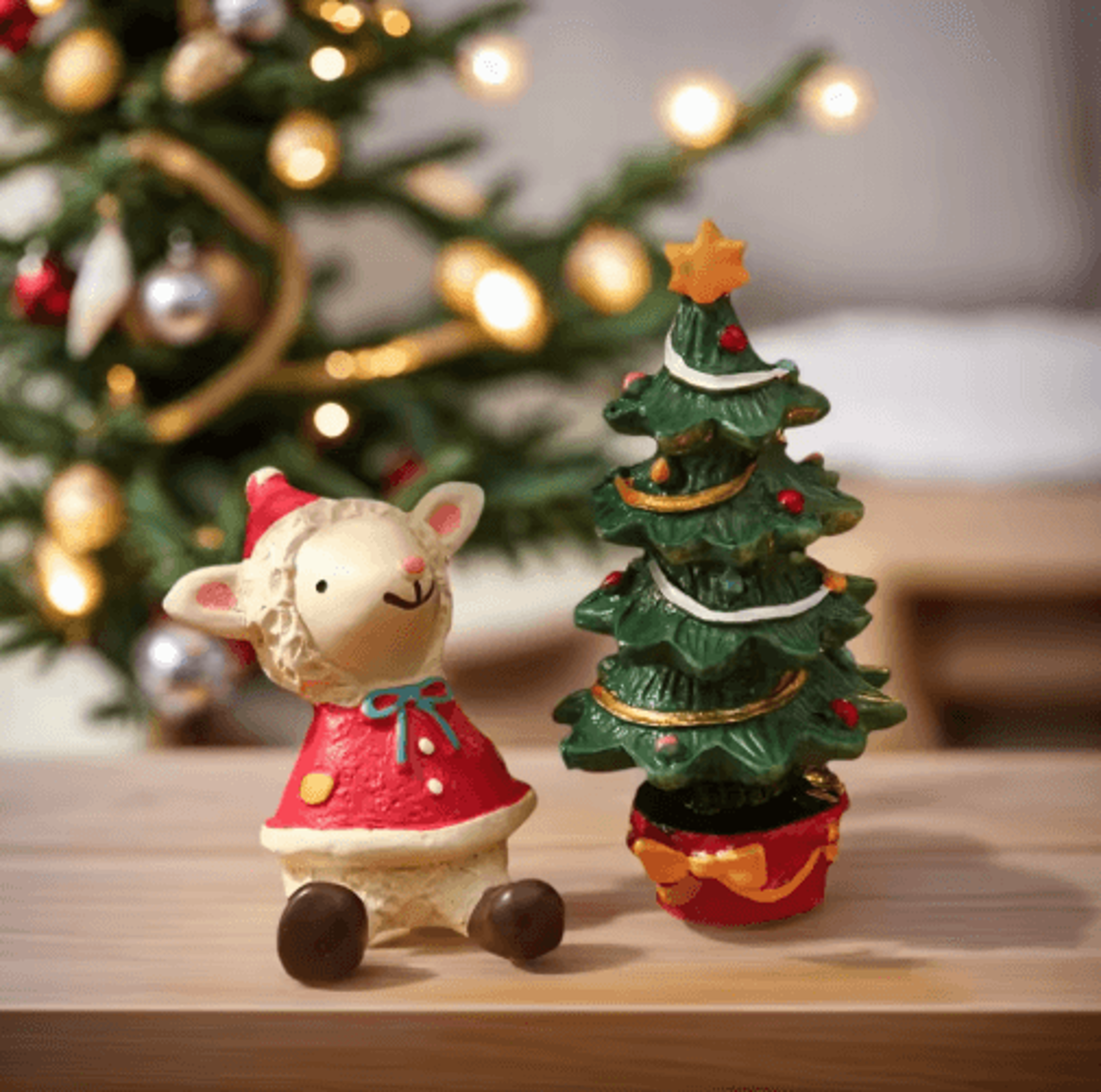 Cute Christmas Lamb  Tree Resin Decor Set For Festive Homes 0