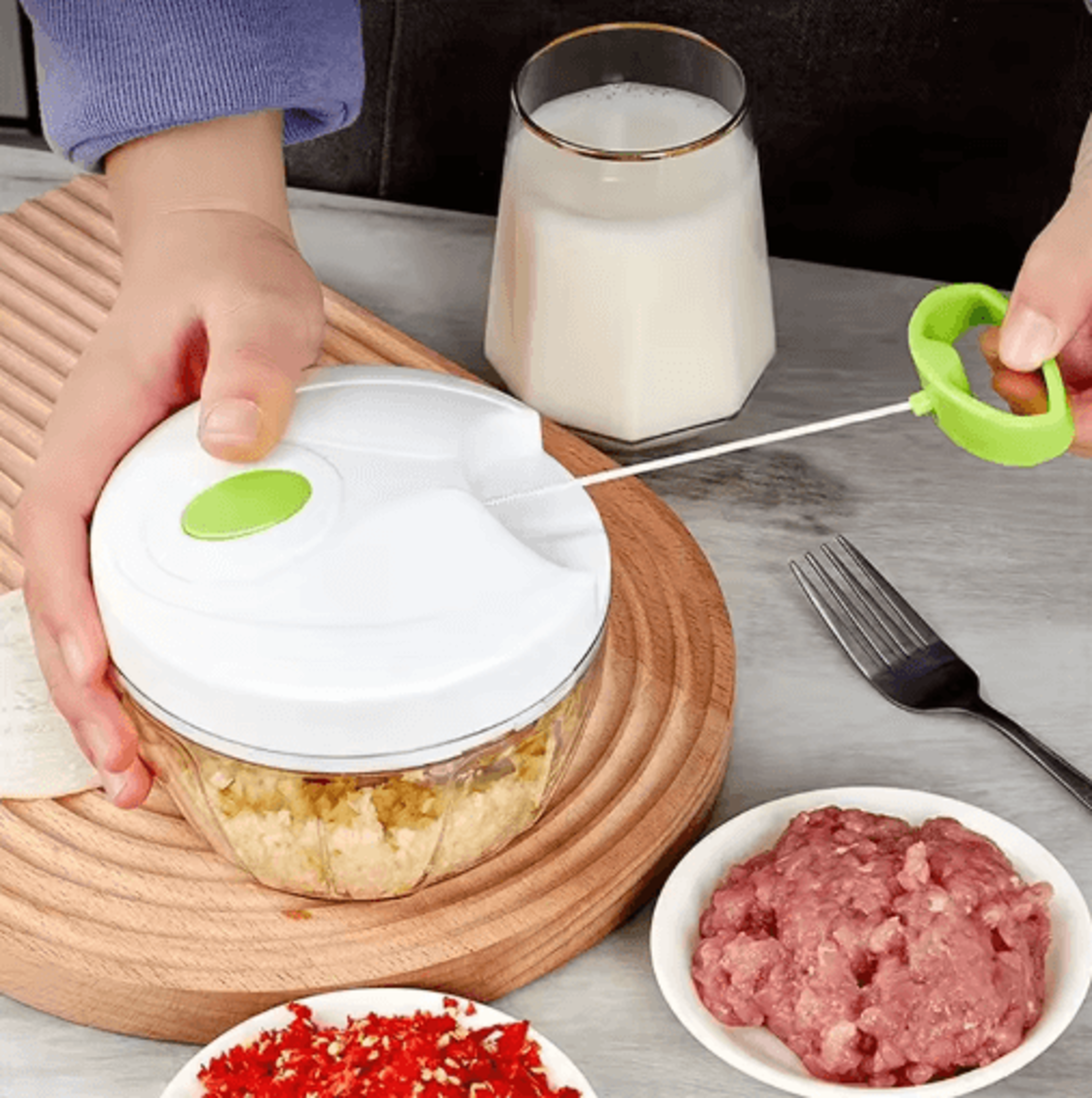 mini manual food chopper with pull rope – portable garlic cutter and meat mincer