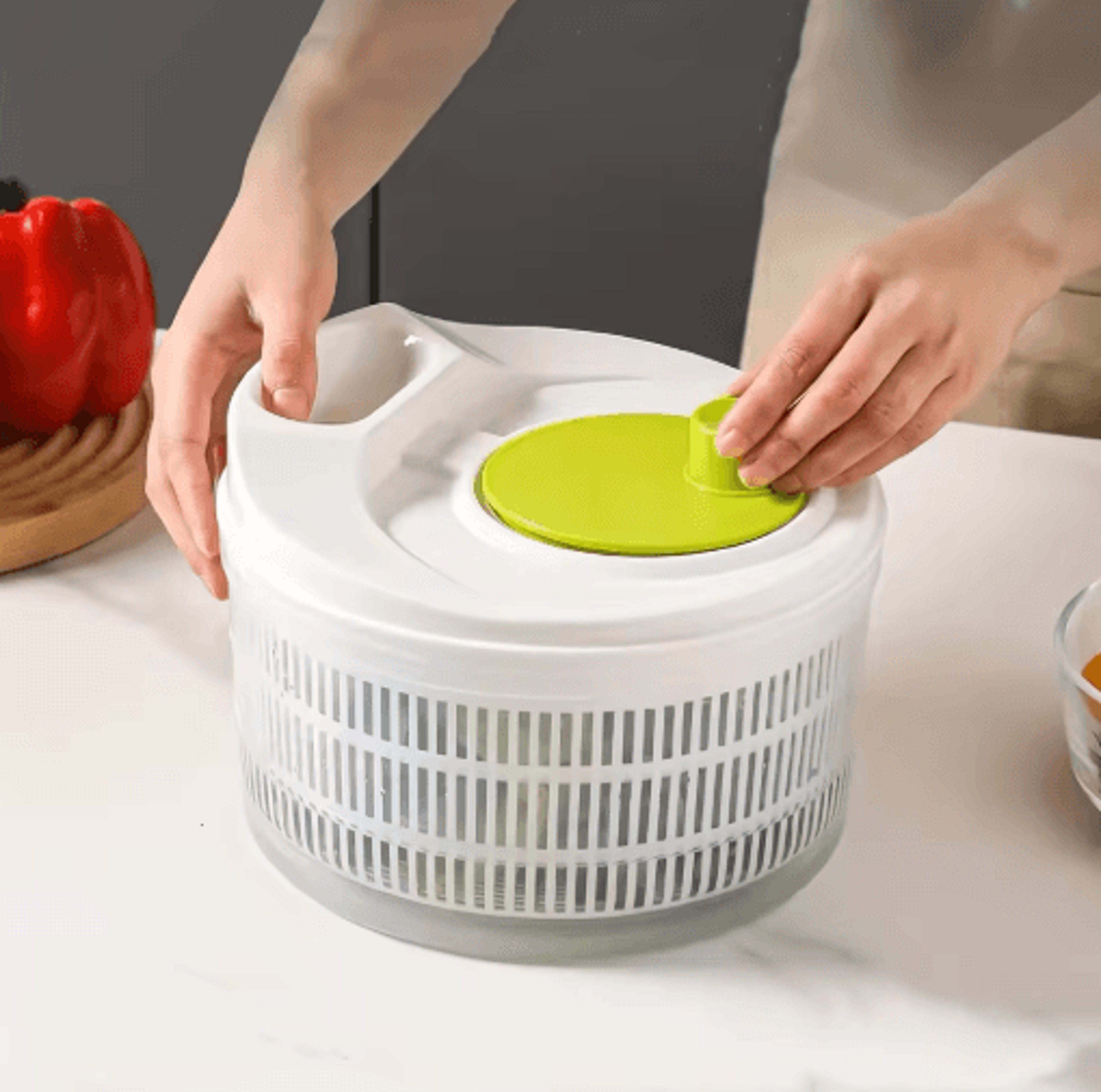 Premium Salad Spinner  Lettuce Washer And Dryer For Fresh Leafy Greens 3