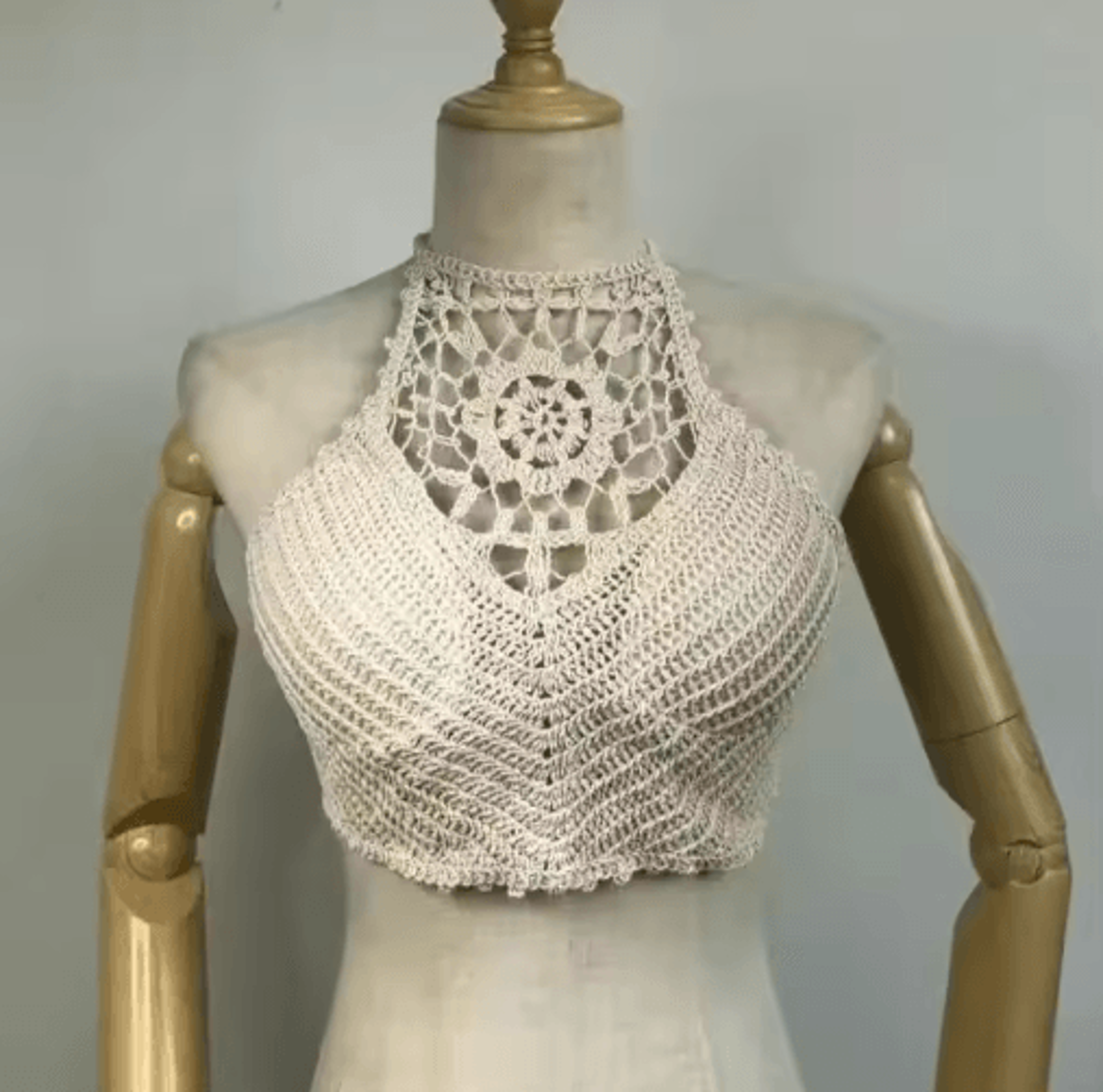 Lace Halter Crop Top With BuiltIn Bra  Retro Tassel Womens Beach Tank 1