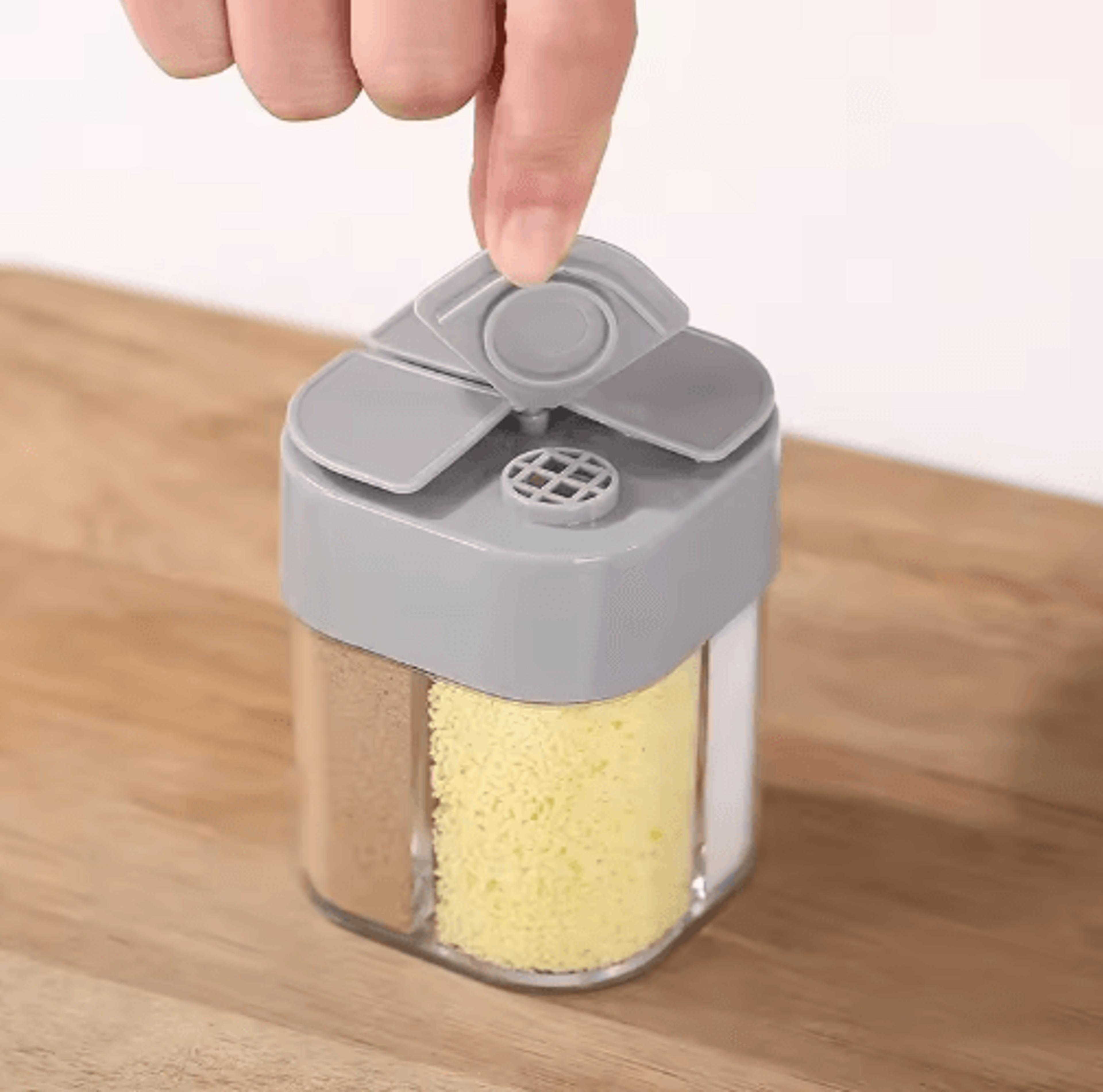 Portable Spice Container Set With Salt And Pepper Shaker 9
