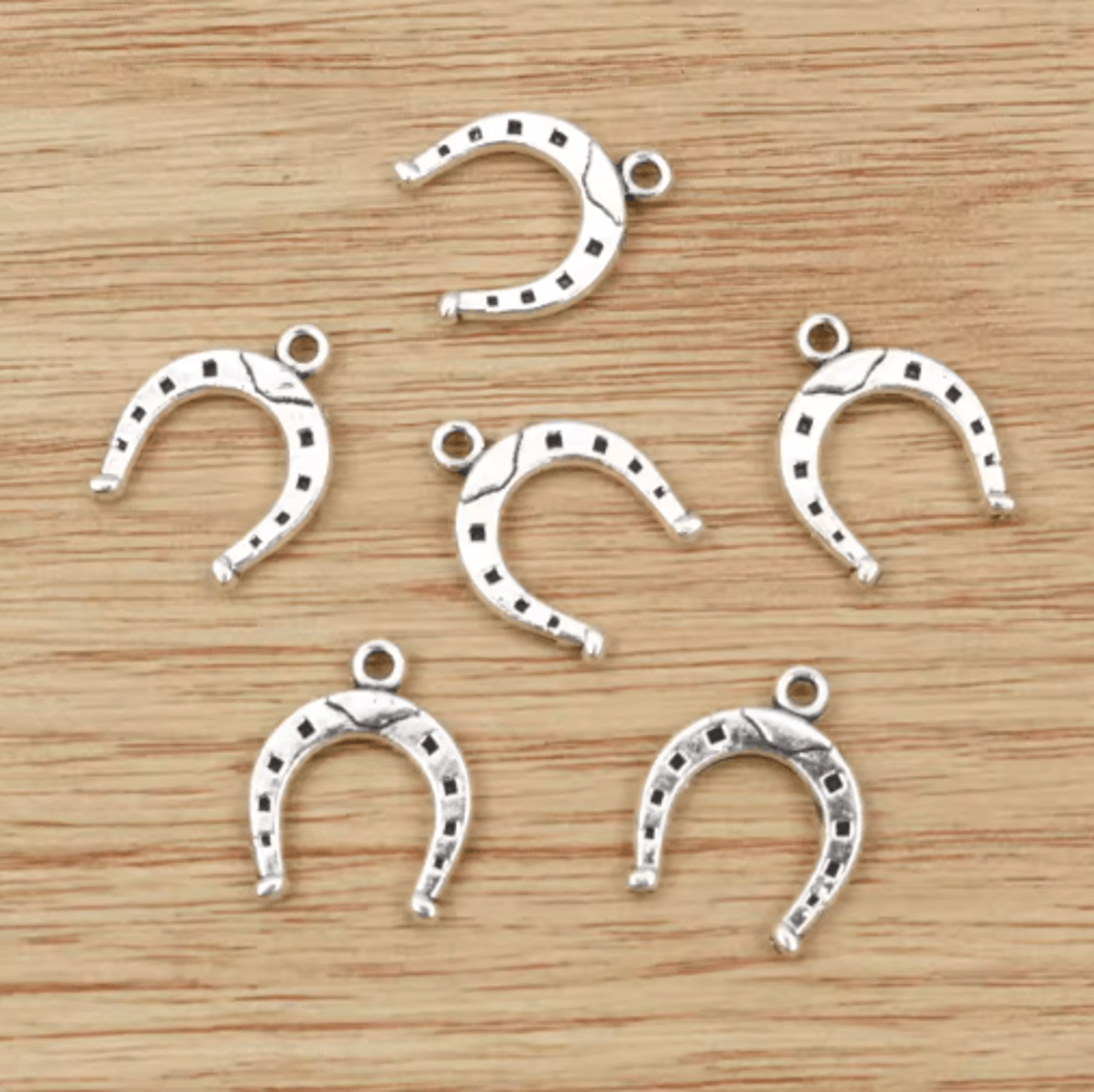 30pcs Antique Horseshoe  Horse Charm Pendants For DIY Jewelry Making 1