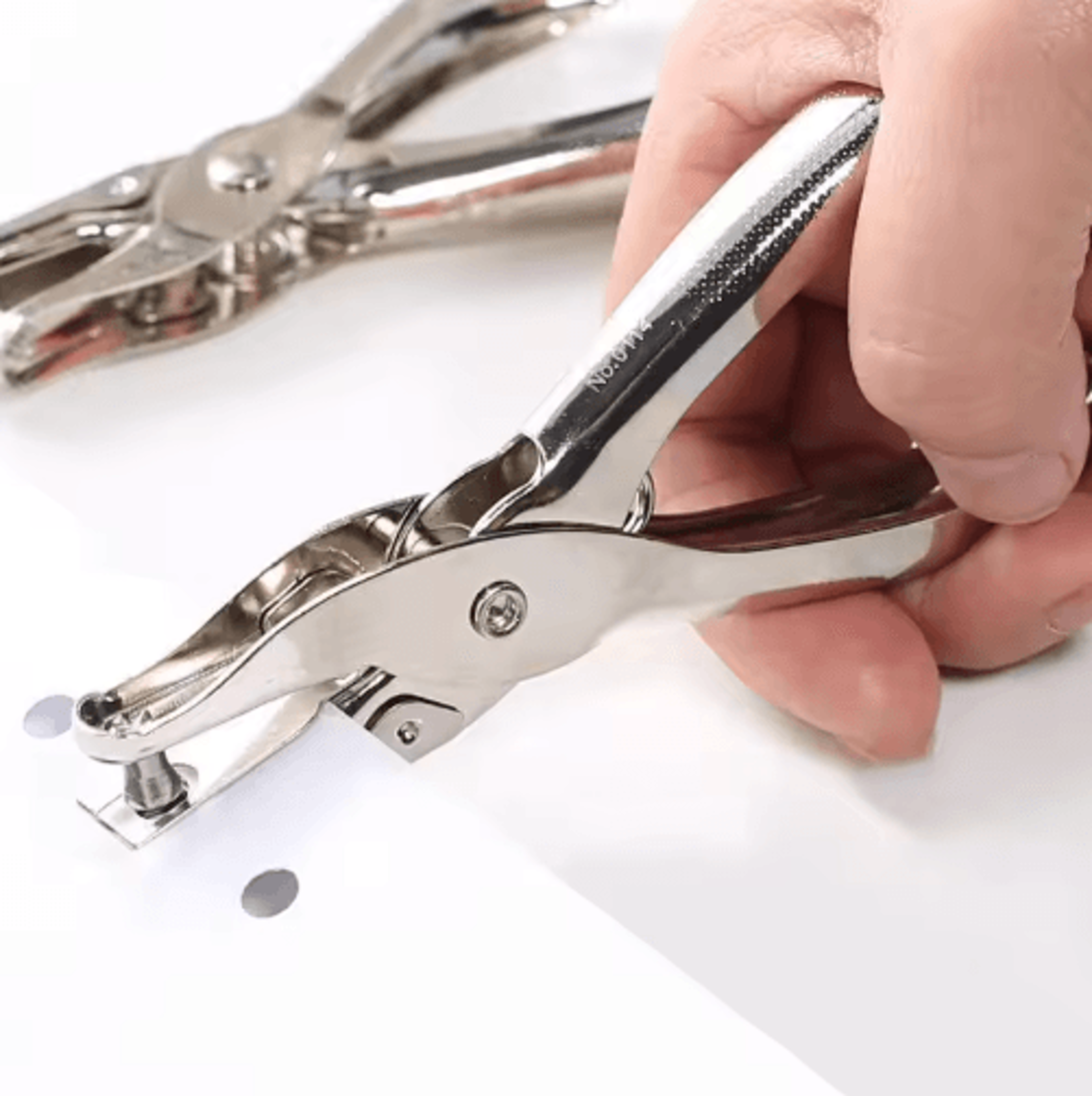 Metal Hole Punch Pliers  3mm6mm Precision Paper  Leather Punch Tool 13