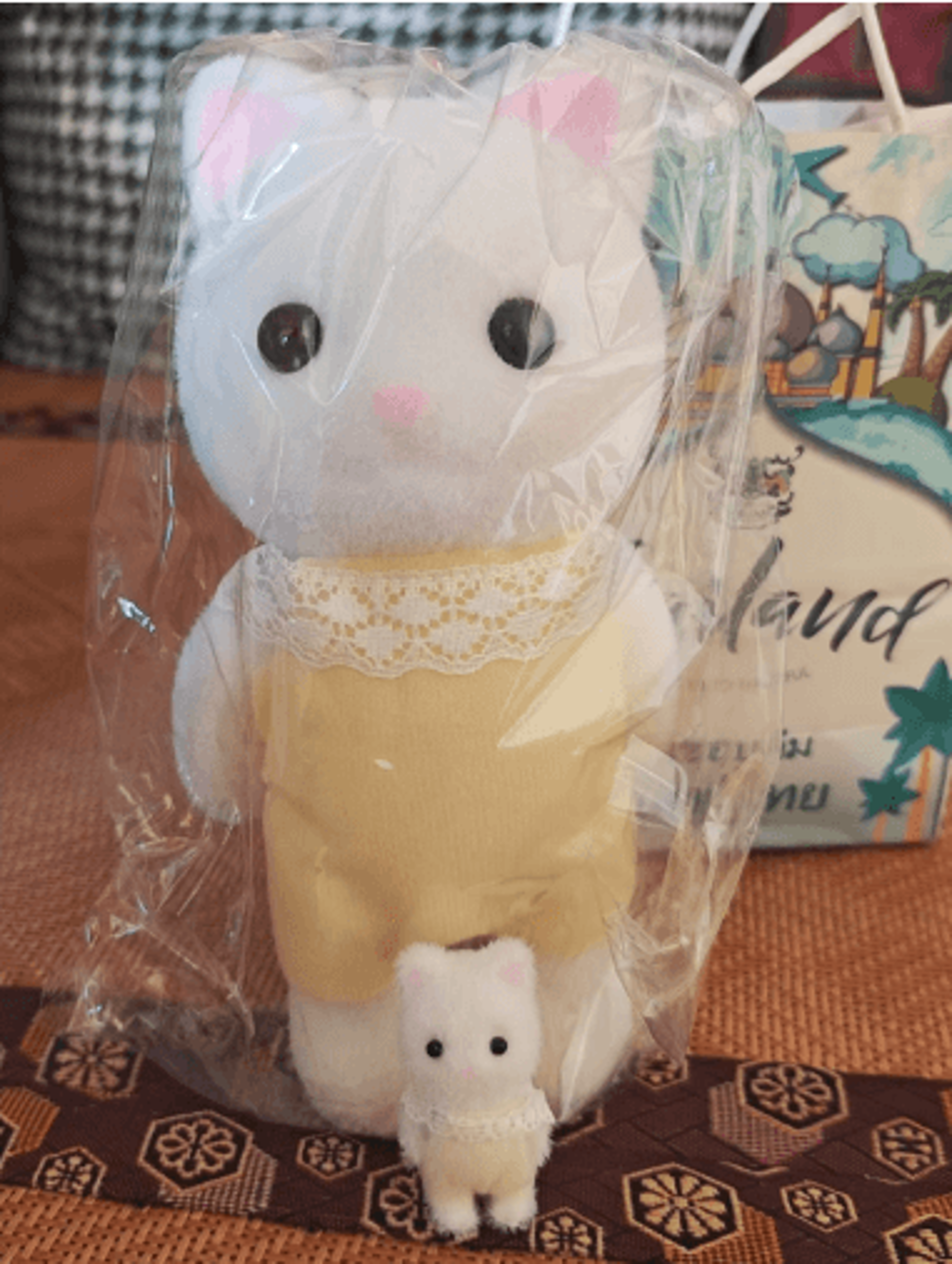 Cute Forest Family Animal Phone Holder Movable Figure Desk Decor Stand 3