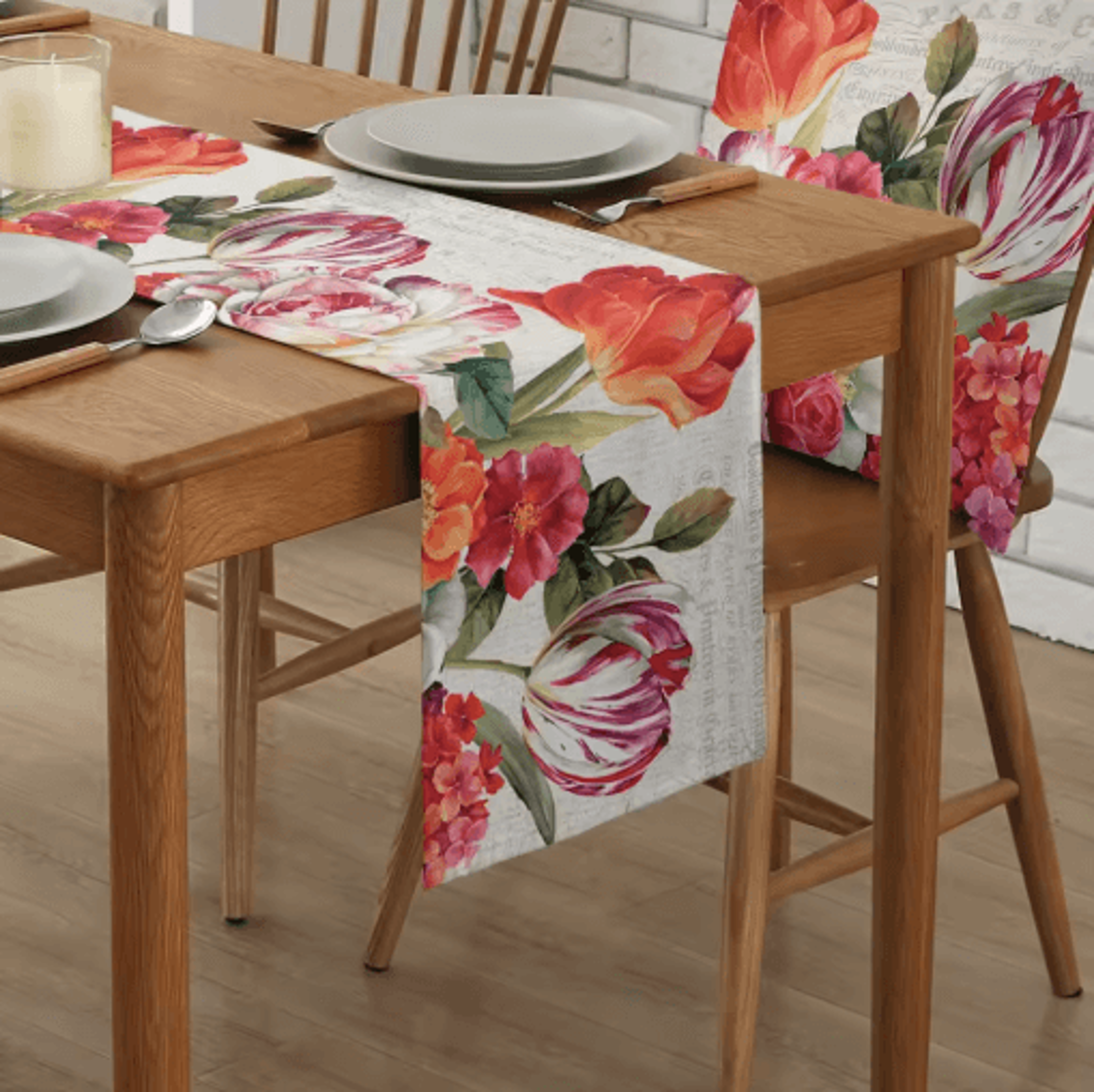 Vintage Tulip Floral Table Runner  Linen Farmhouse Dining  Wedding Decor 7