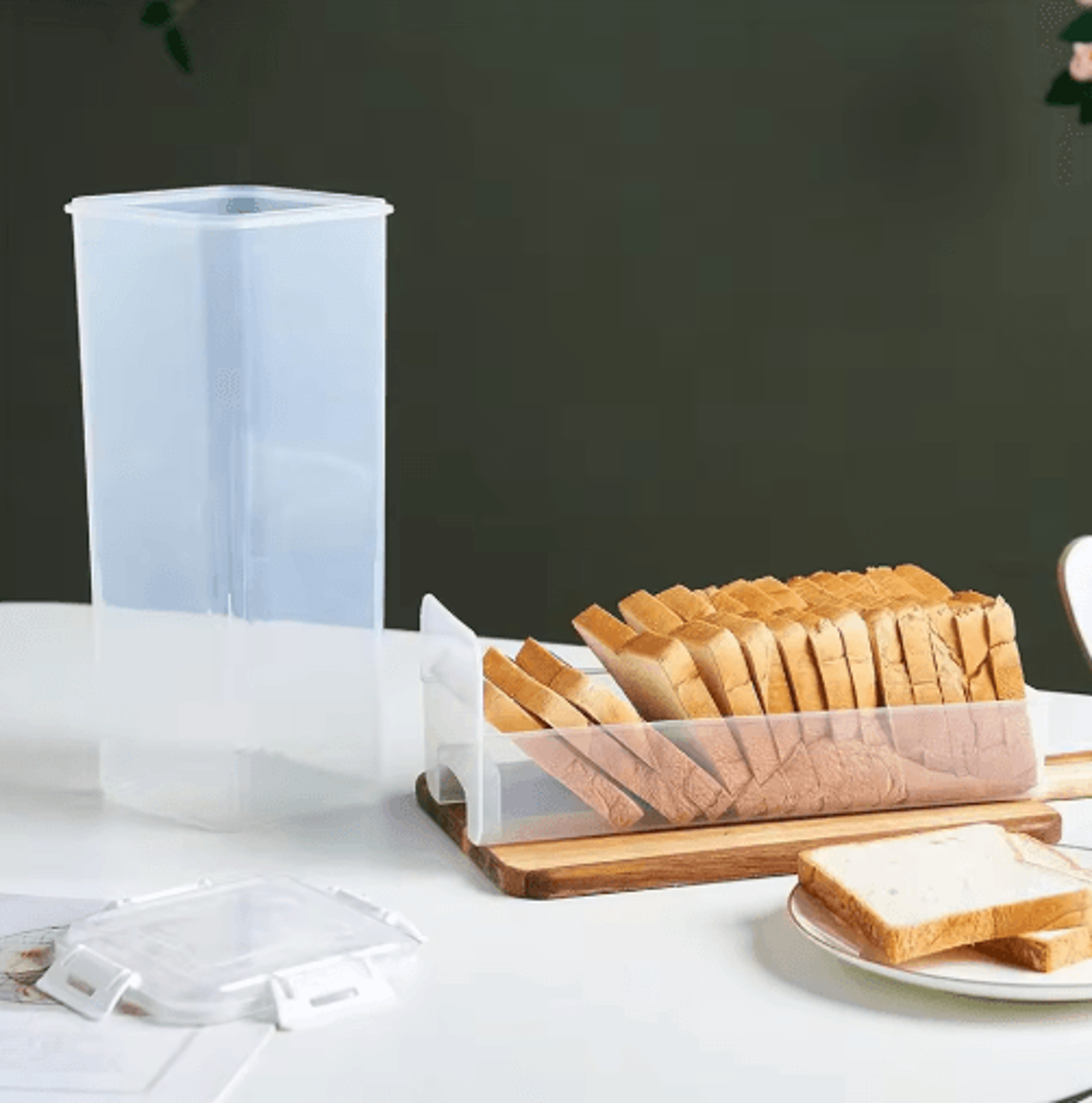 Clear Airtight Bread Loaf Container With Lid  Fresh Bread Storage Box 1