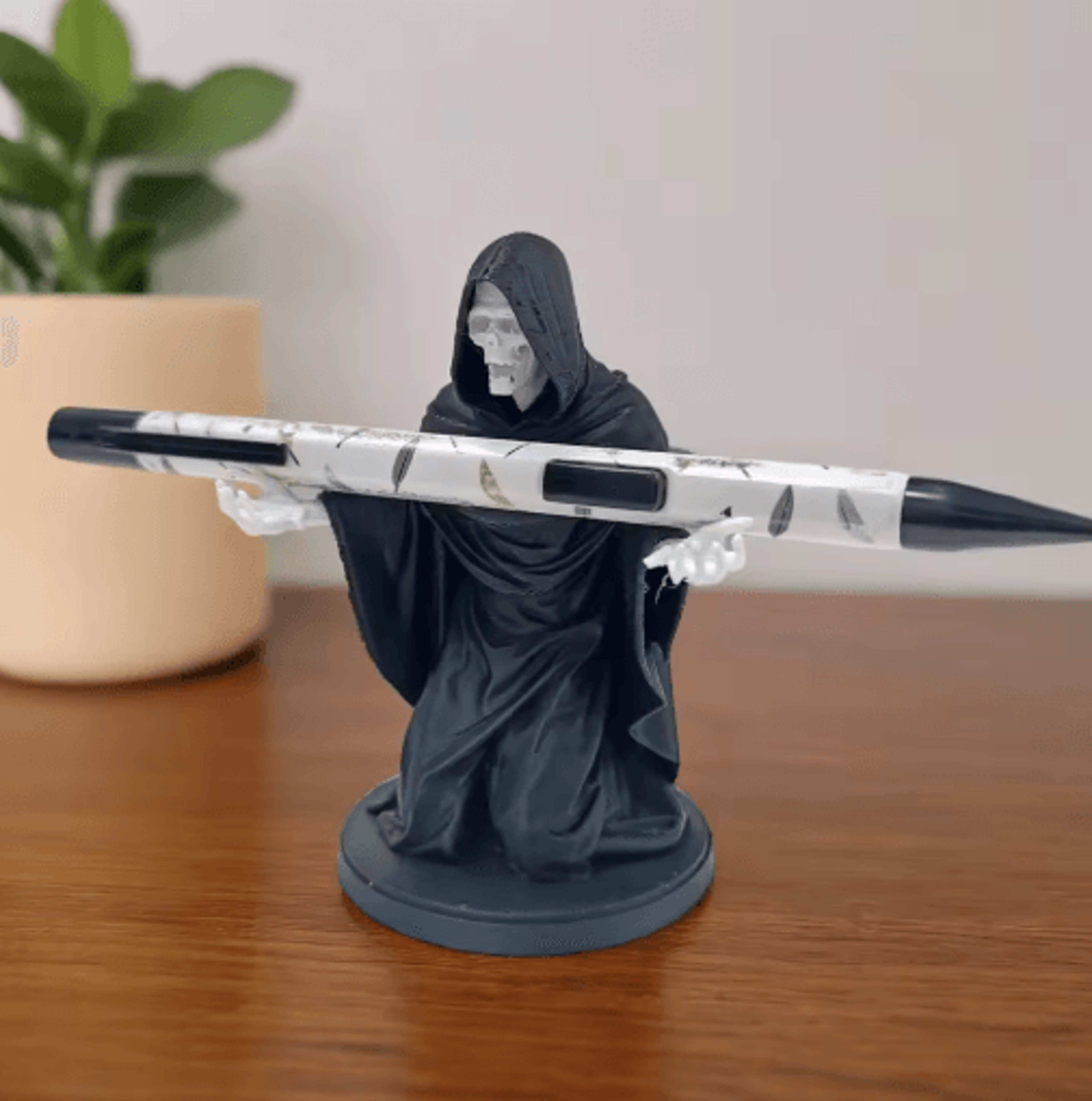 death-themed funny pen holder for office desk decoration