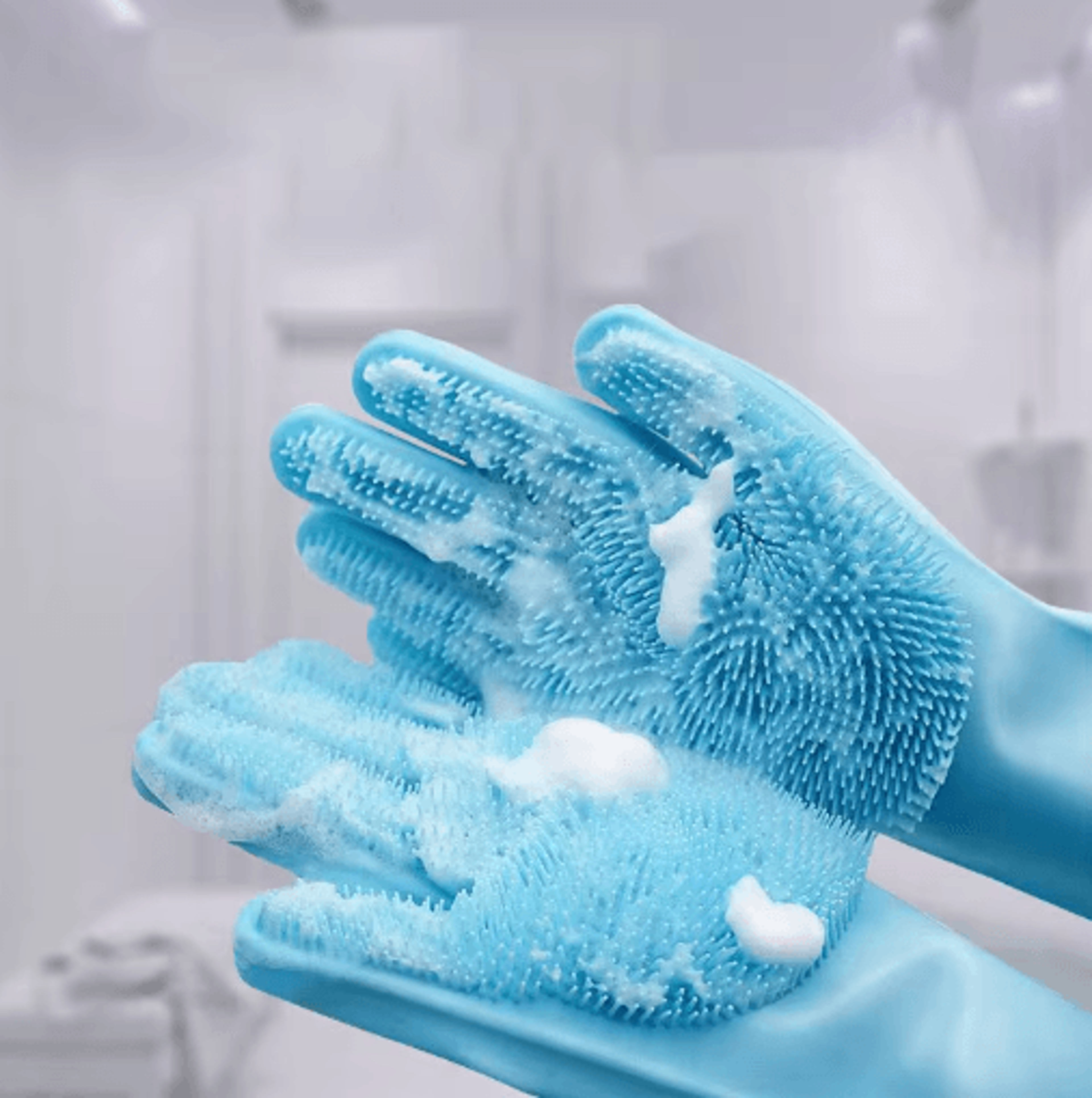 magic silicone pet bathing glove pet grooming glove for bathing, deshedding & gentle massage