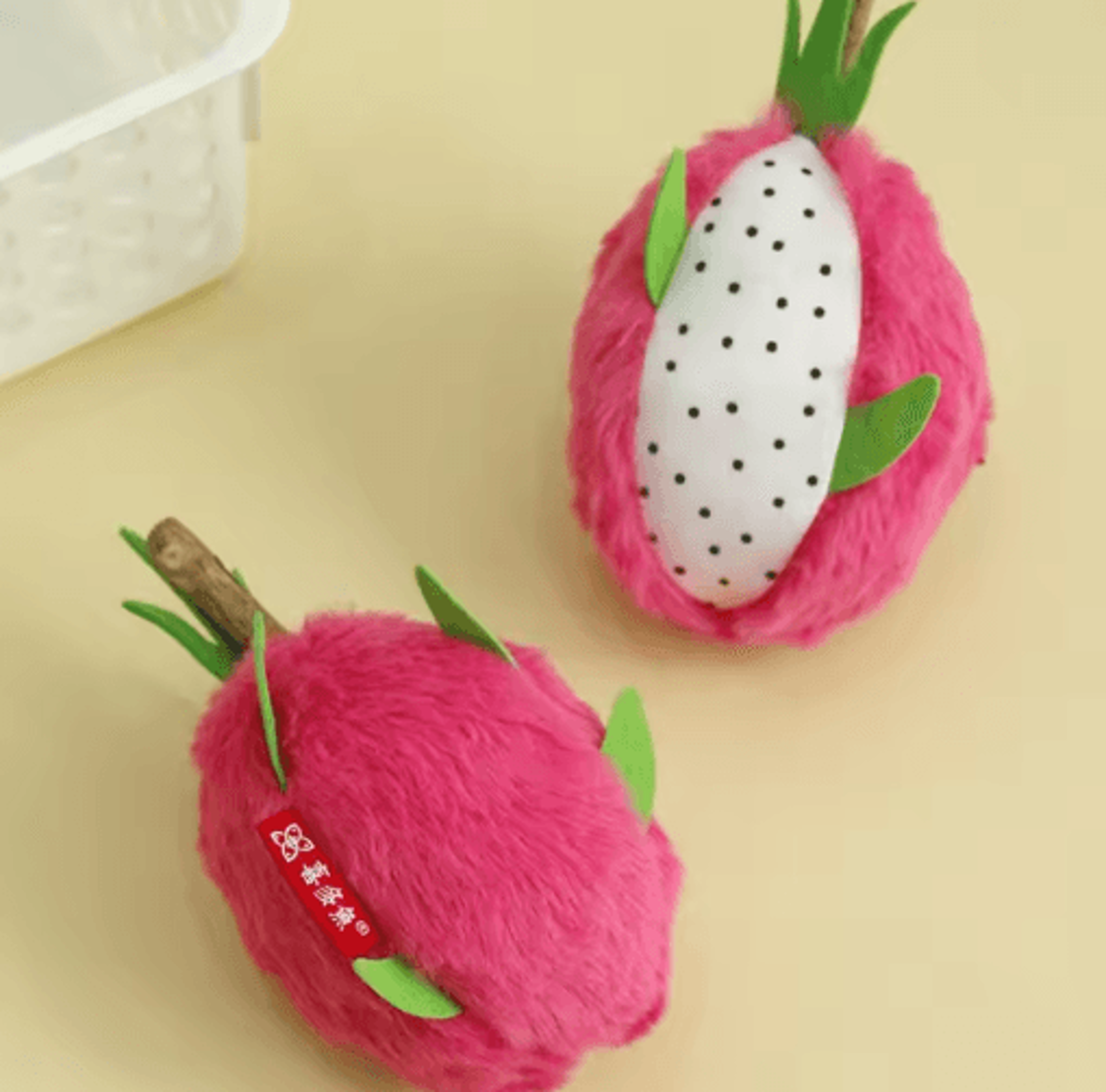 Dragon Fruit Catnip Plush Chew Toy  BiteResistant Teeth Cleaning Toy For Cats 5