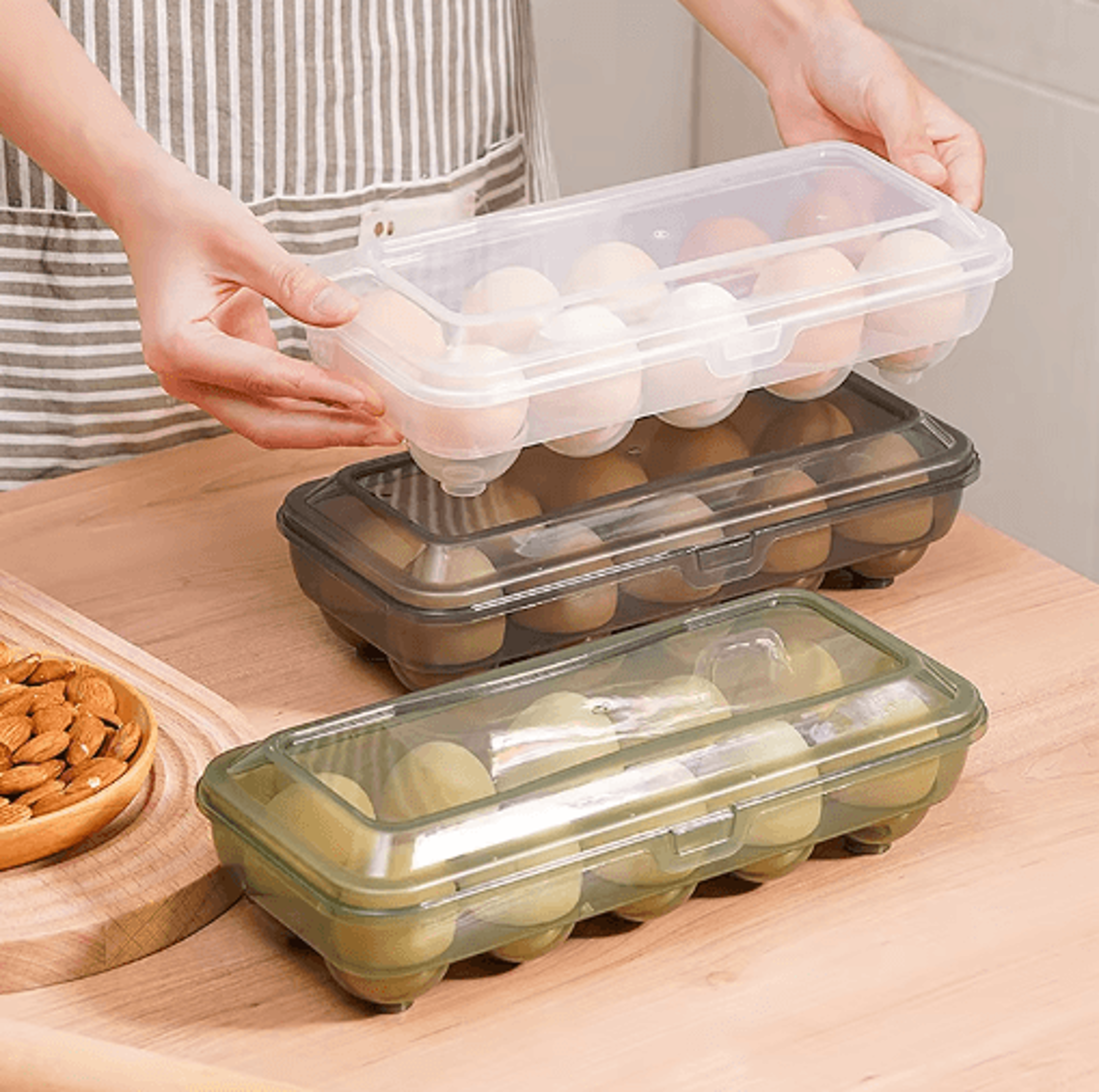 Transparent Egg Storage Container  1015 Grid Refrigerator Egg Holder With Lid 0