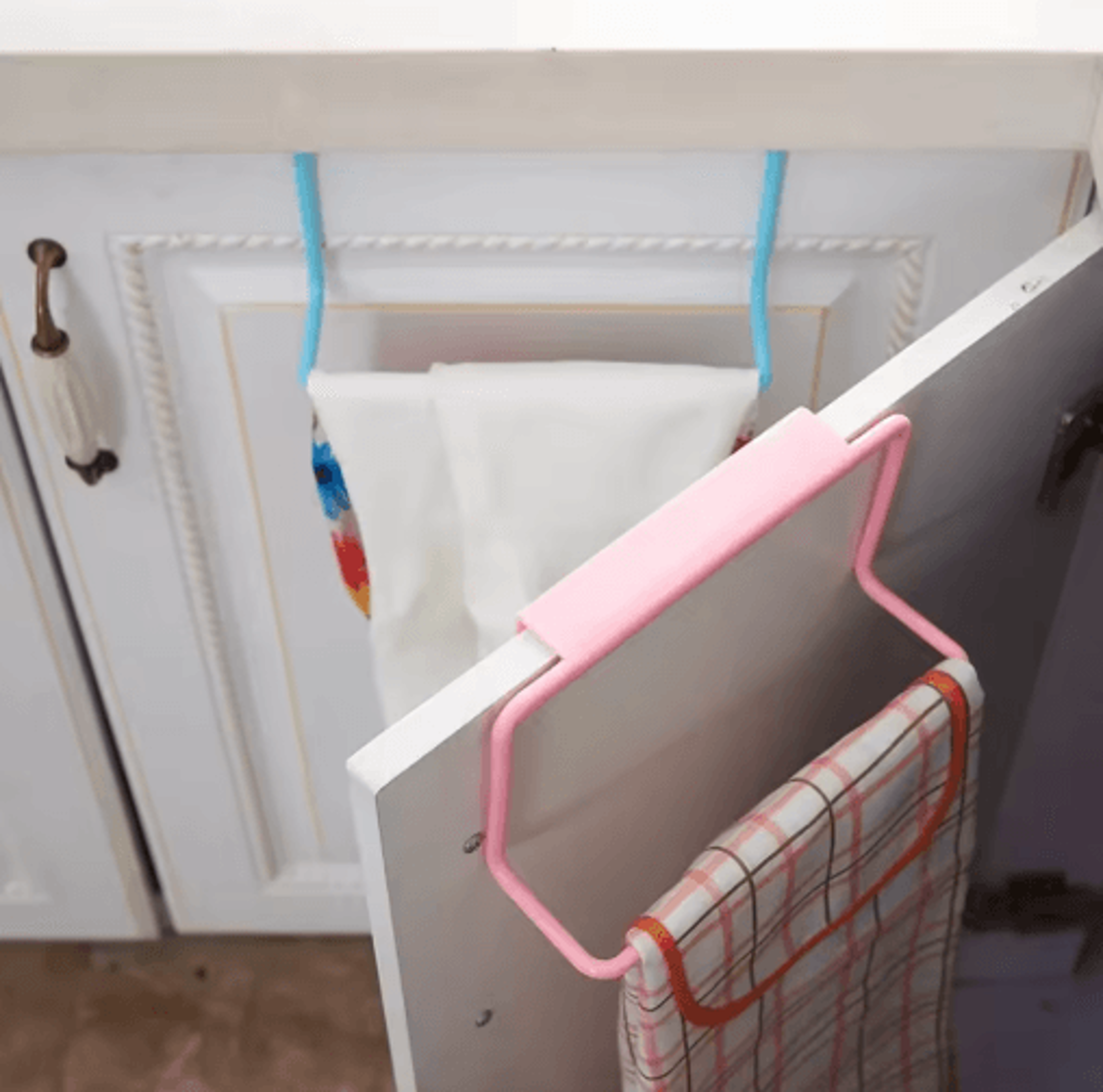 Plastic Cabinet Door Towel Rack  Hanging Kitchen Towel Holder  Multifunction Cupboard Organizer 0