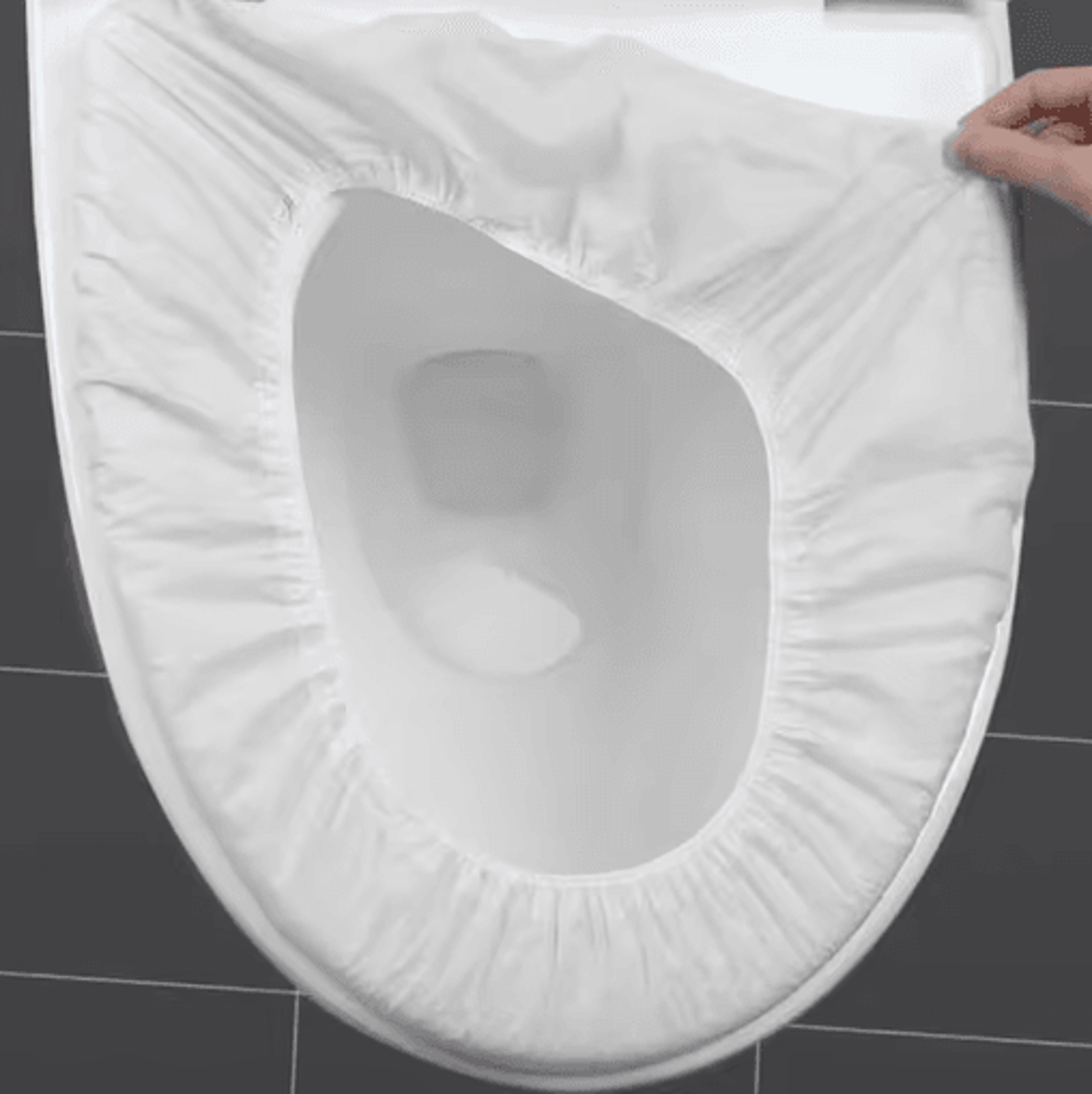 Waterproof Disposable Toilet Seat Covers Portable NonWoven Seat Covers For Travel Hotels Hospitals  9