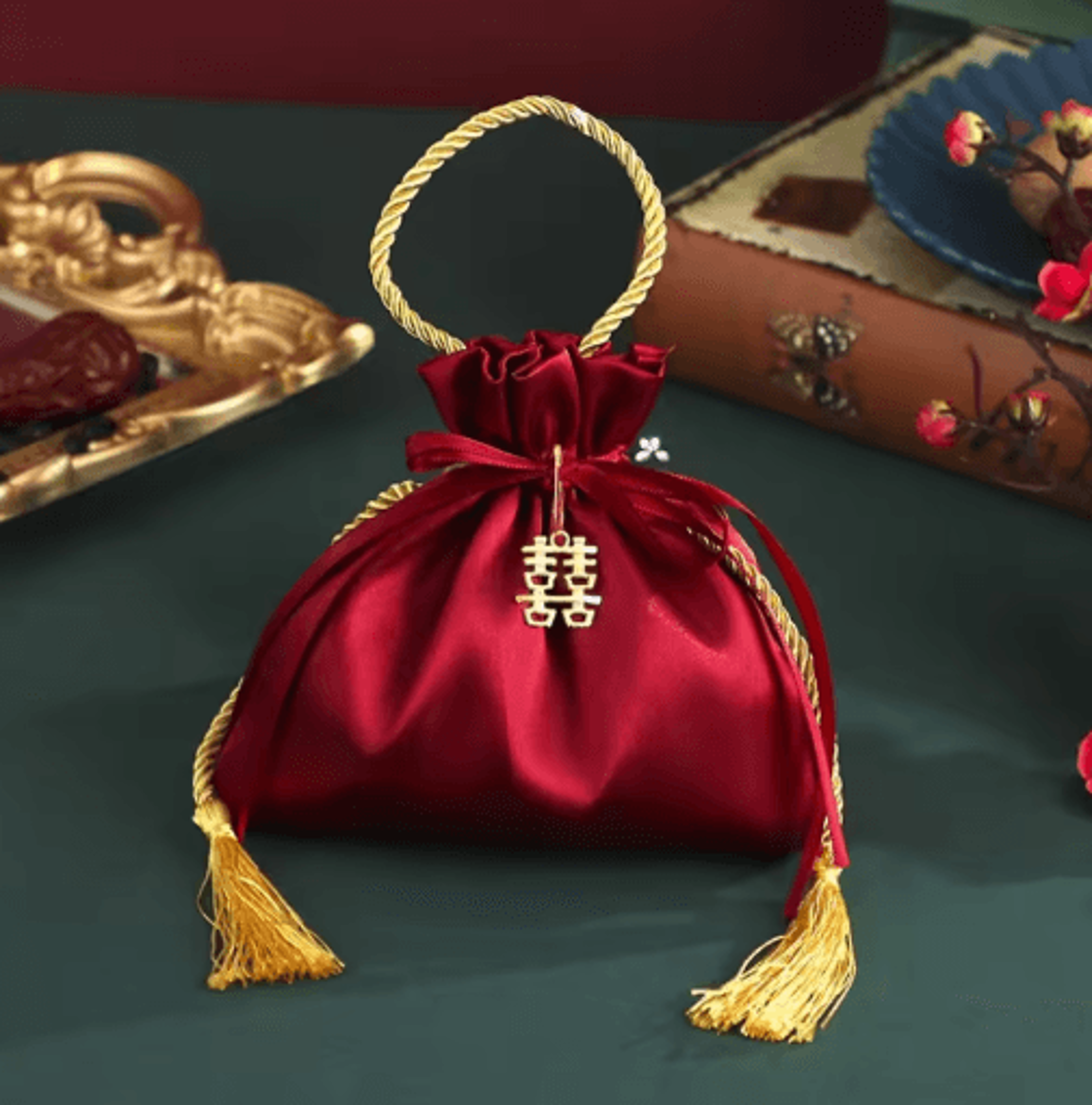 Creative Velvet Drawstring Gift Bag  Large Capacity Candy  Chocolate Packaging Pouch For Weddings   8