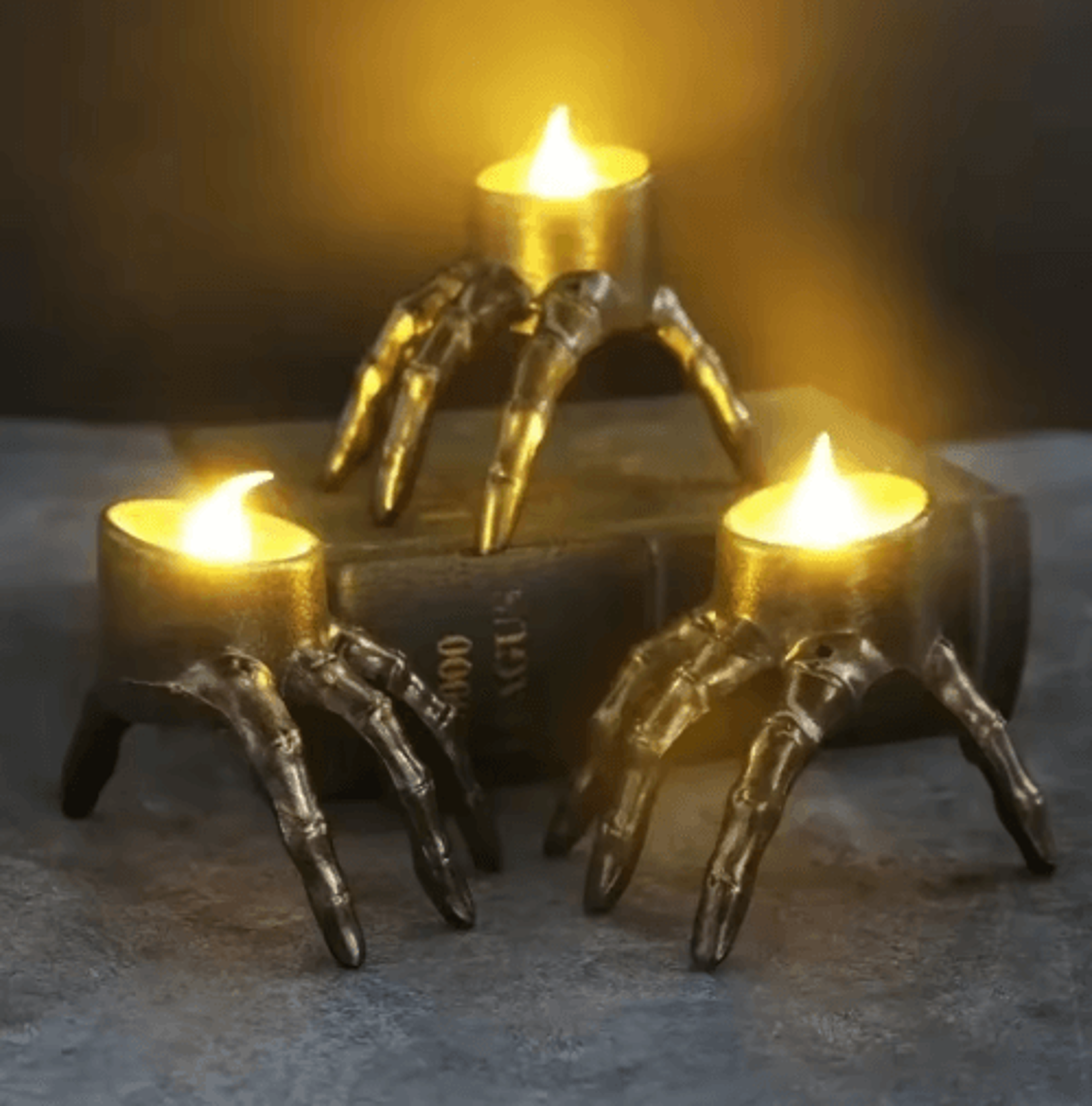 Halloween Skull LED Candle Light  FourLegged Skull Horror Lamp For Haunted House  Party Decorations 5