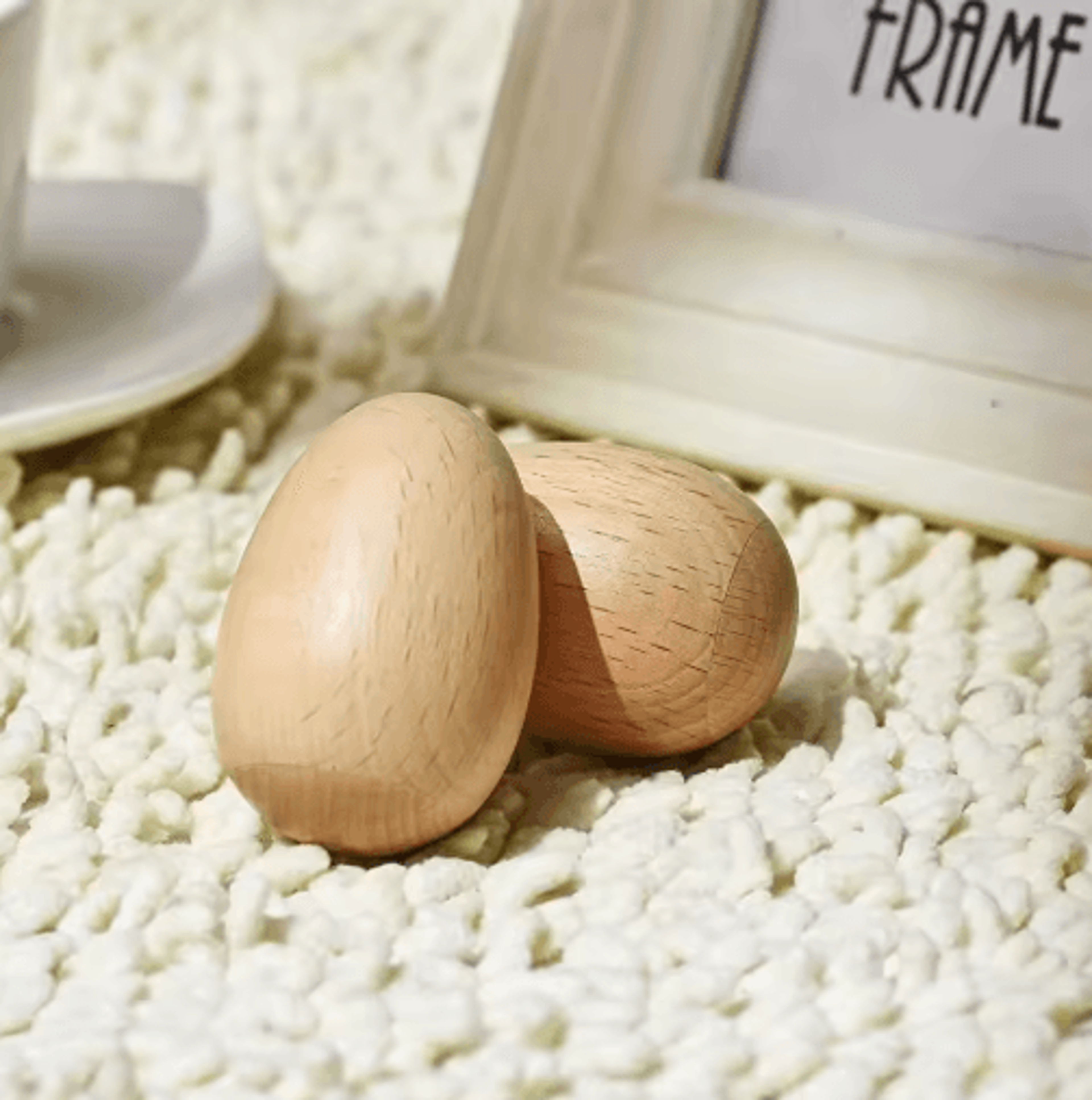 Handmade Wooden Sewing Egg For Mending  Repair 3