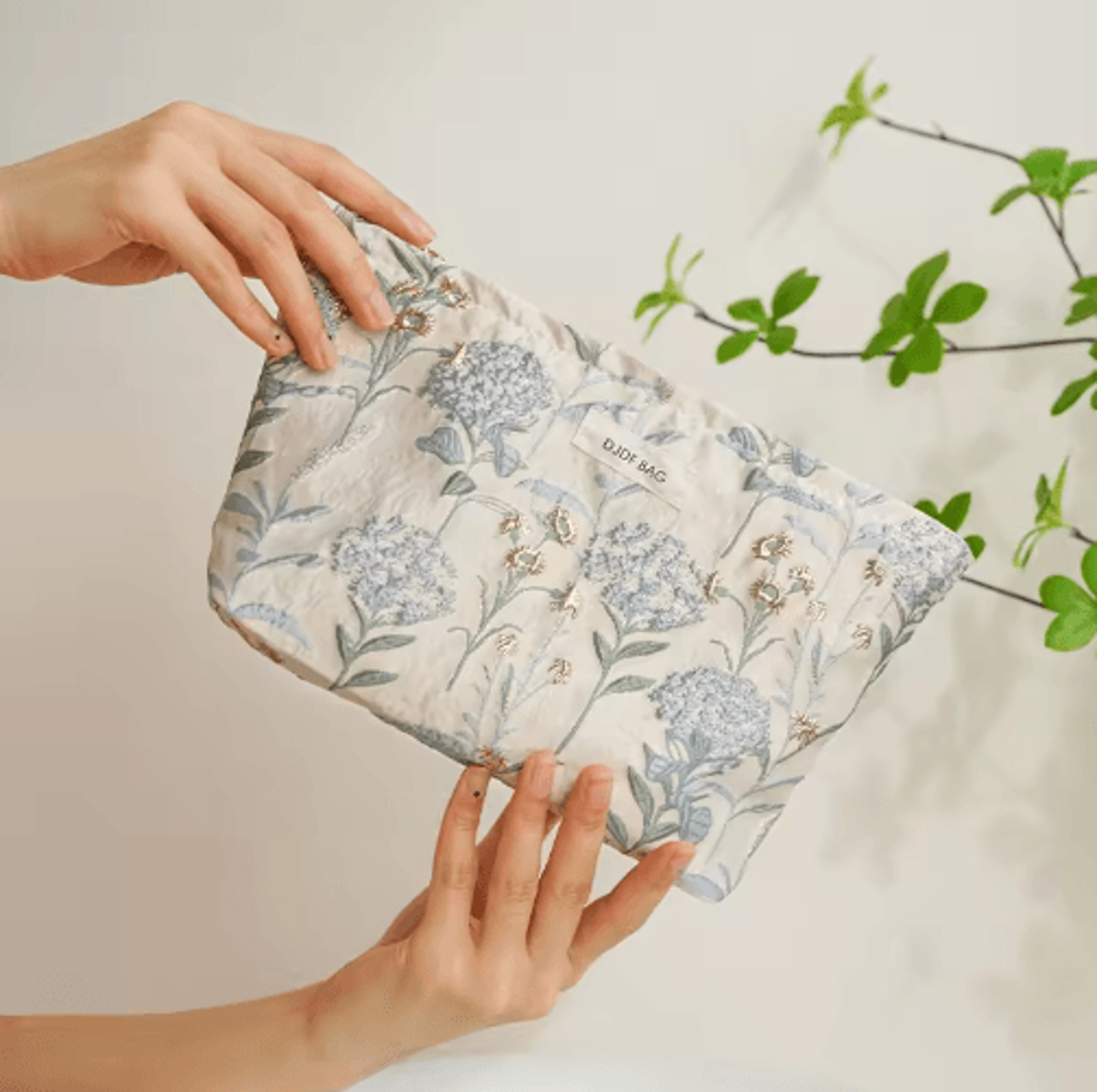 Blue Bouquet Canvas Makeup Bag  Large Capacity Travel Toiletry Organizer 2