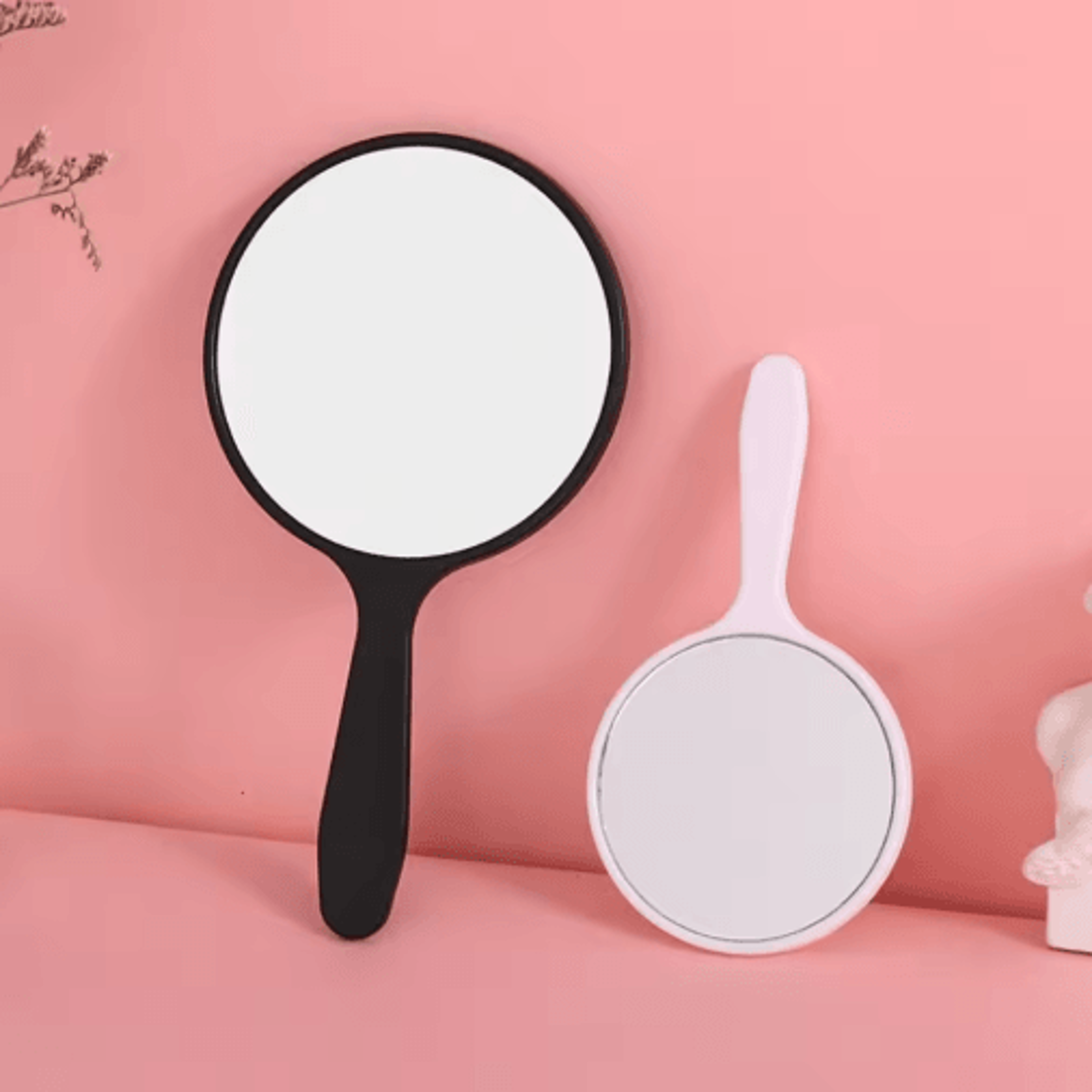 Durable Round Handheld Makeup Mirror  Portable Beauty Mirror With Handle 12