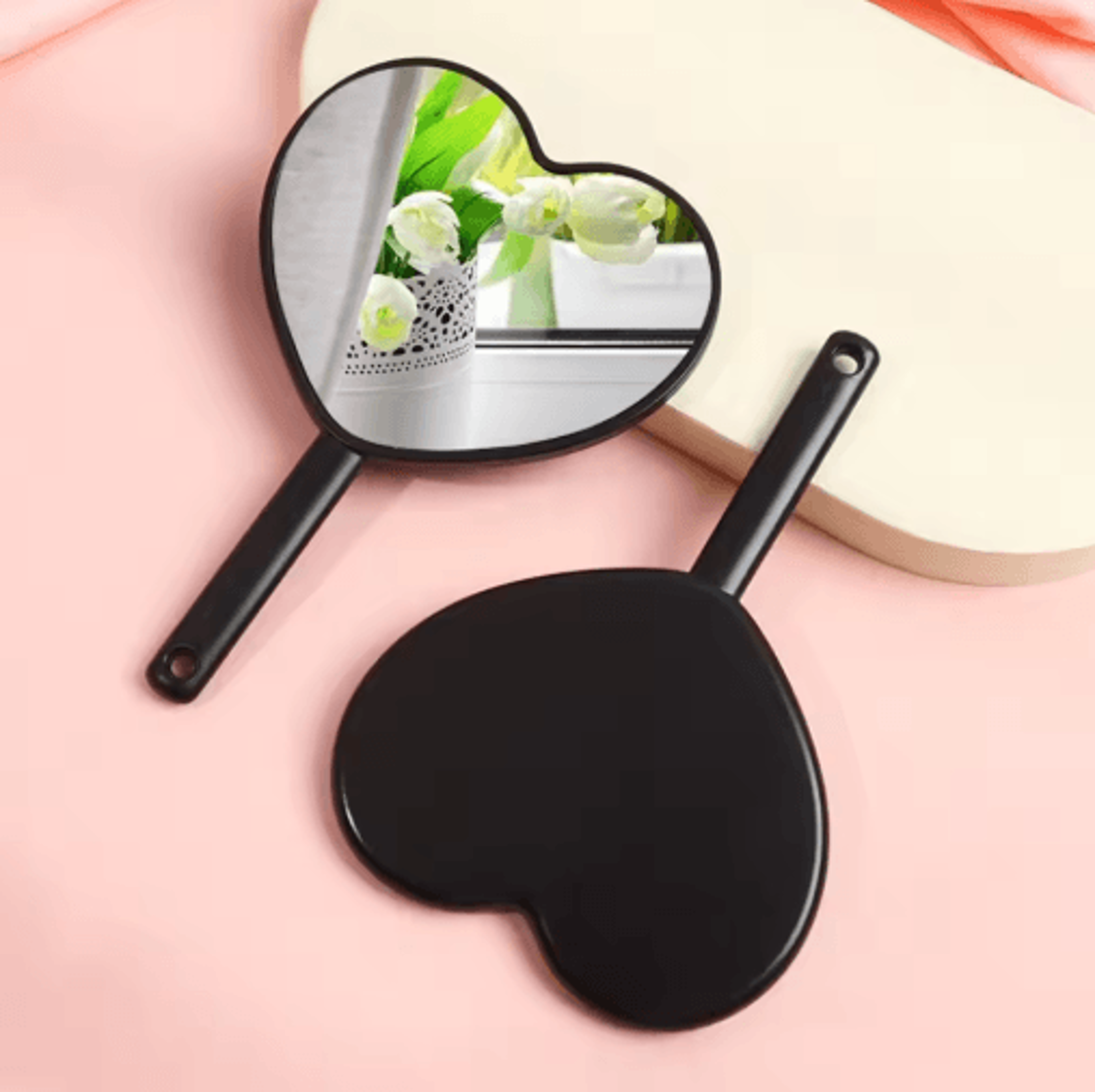 Sweet Heart Makeup Mirror  Cute Portable Handheld Beauty Mirror 2