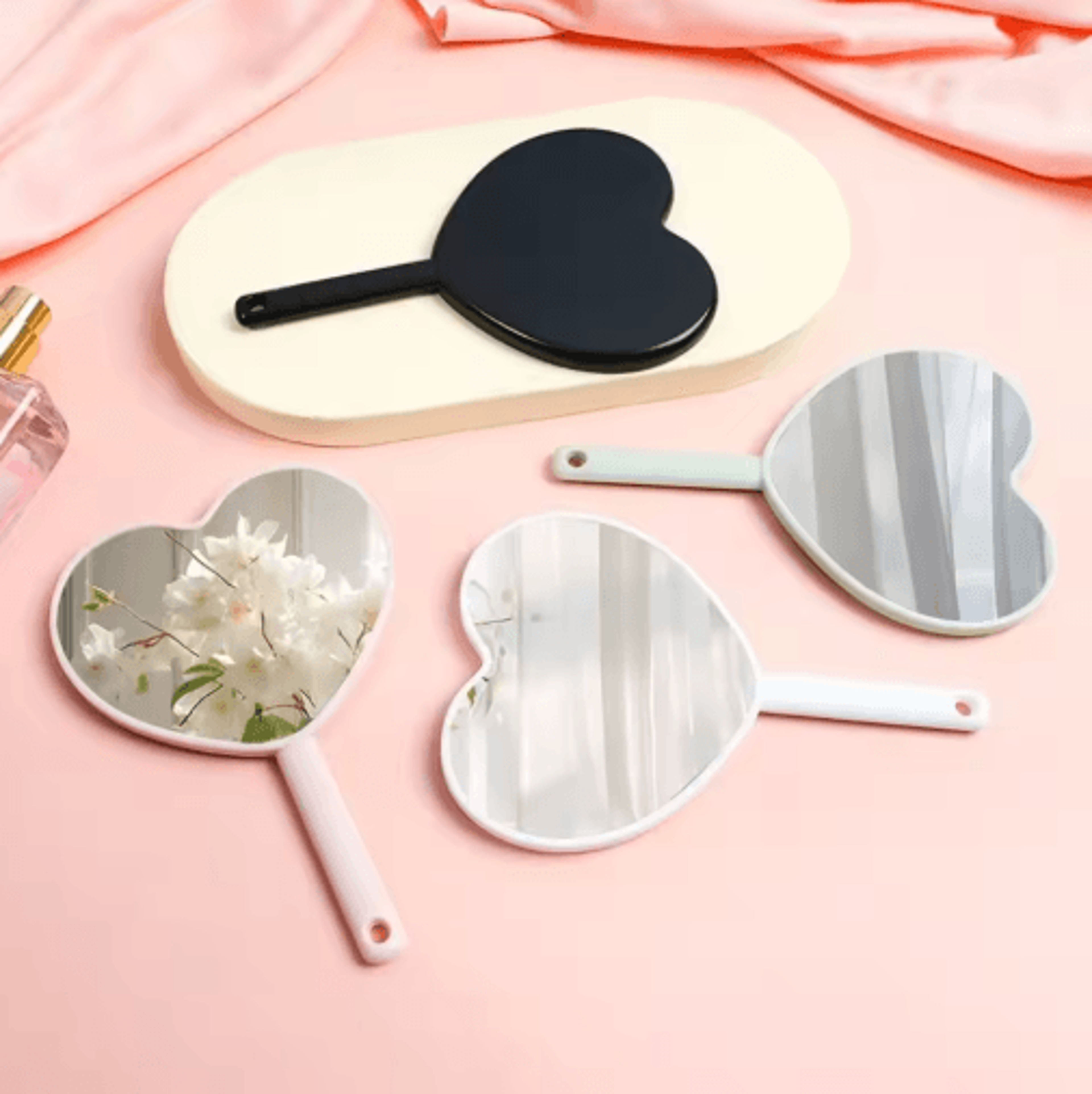 Sweet Heart Makeup Mirror  Cute Portable Handheld Beauty Mirror 6