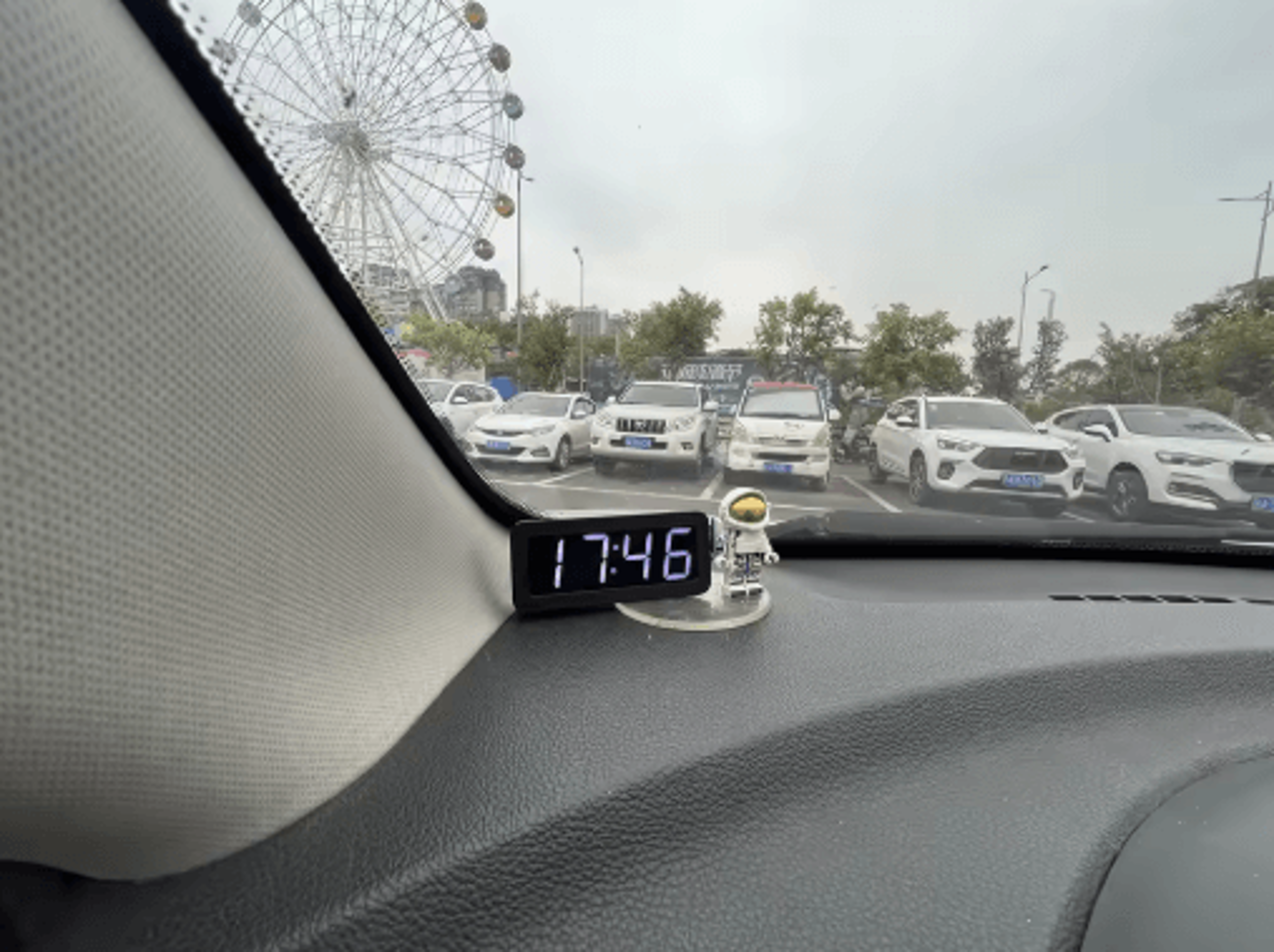 GPS Beidou Digital Car Clock  USB 5V12V LED Time Display With Memory 7