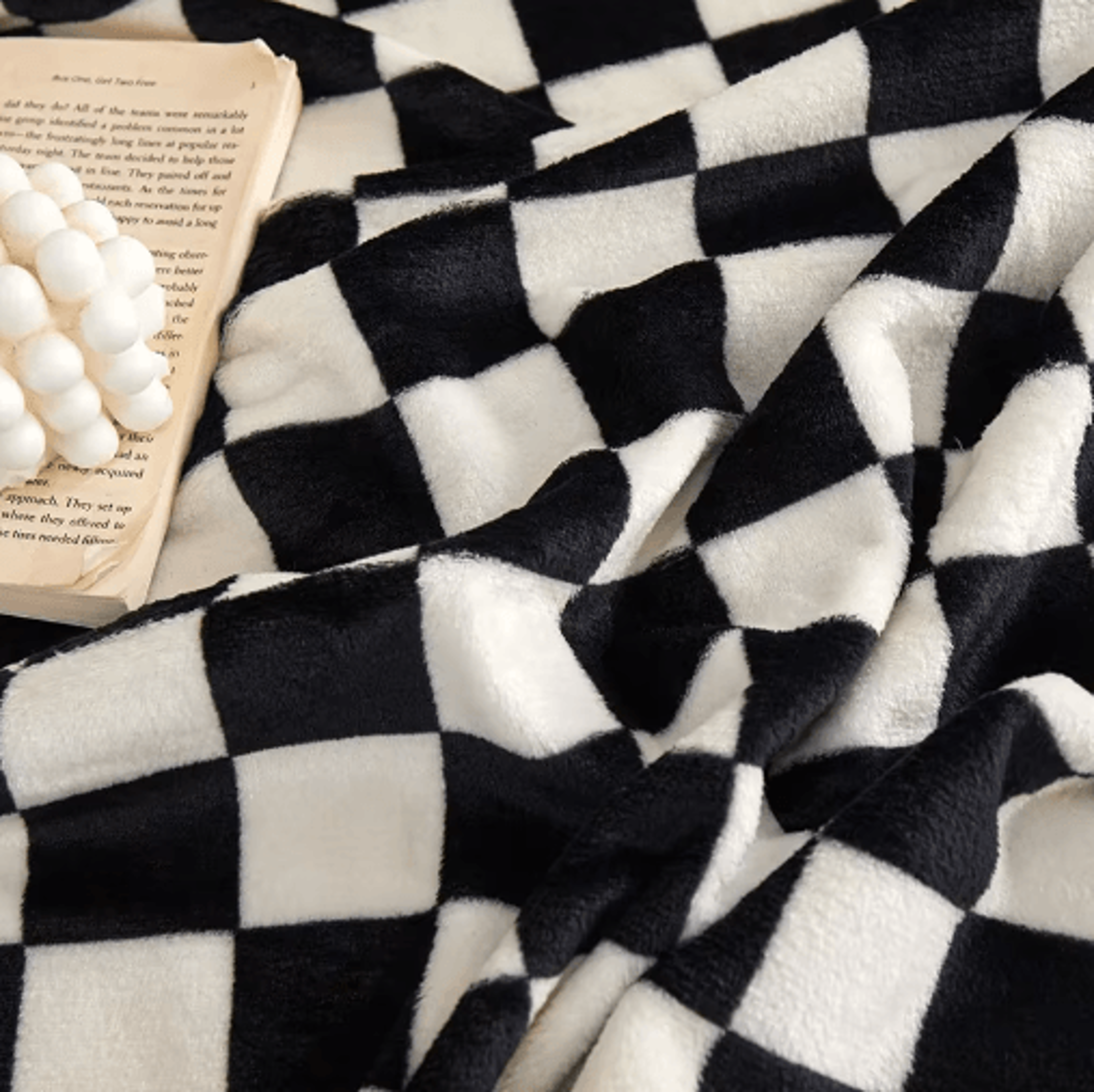 Classic Checkerboard Throw Blanket  Lightweight Spring  Summer Sofa Cover 3