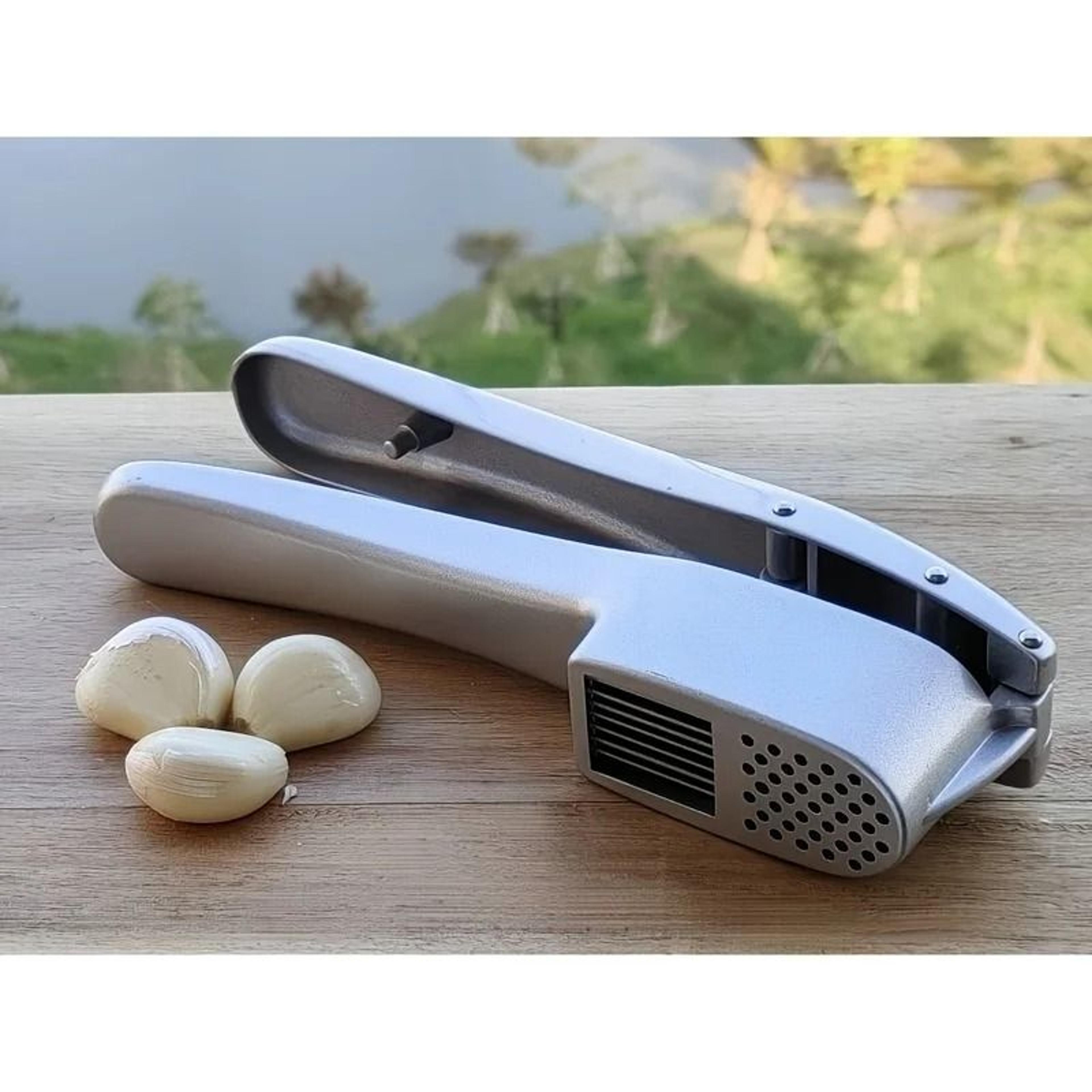 2 In 1 Garlic Press And Slicer Manual Garlic Ginger Mincer Tool 3