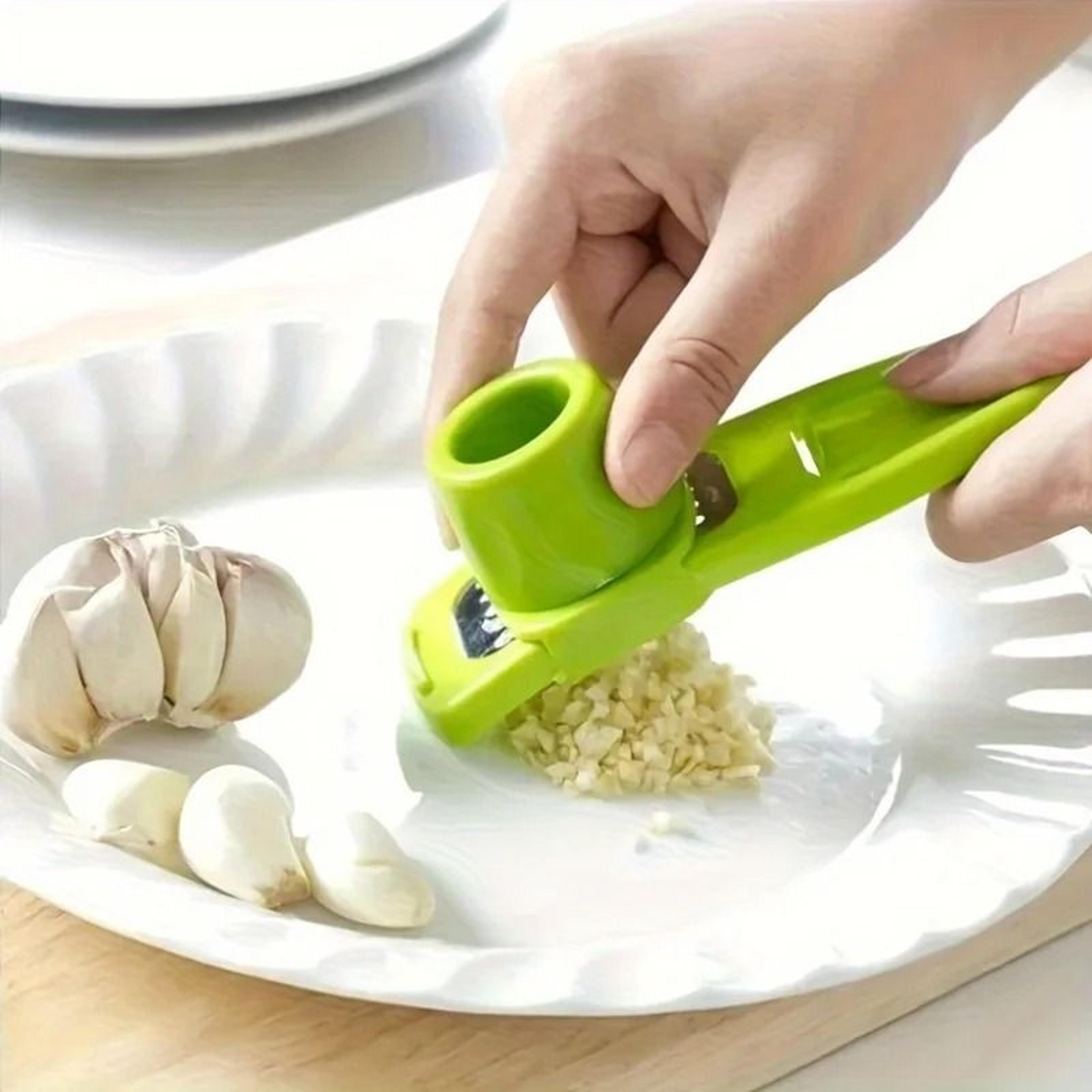 Mini Garlic Grinder Manual Garlic Press Compact Kitchen Garlic Tool 4