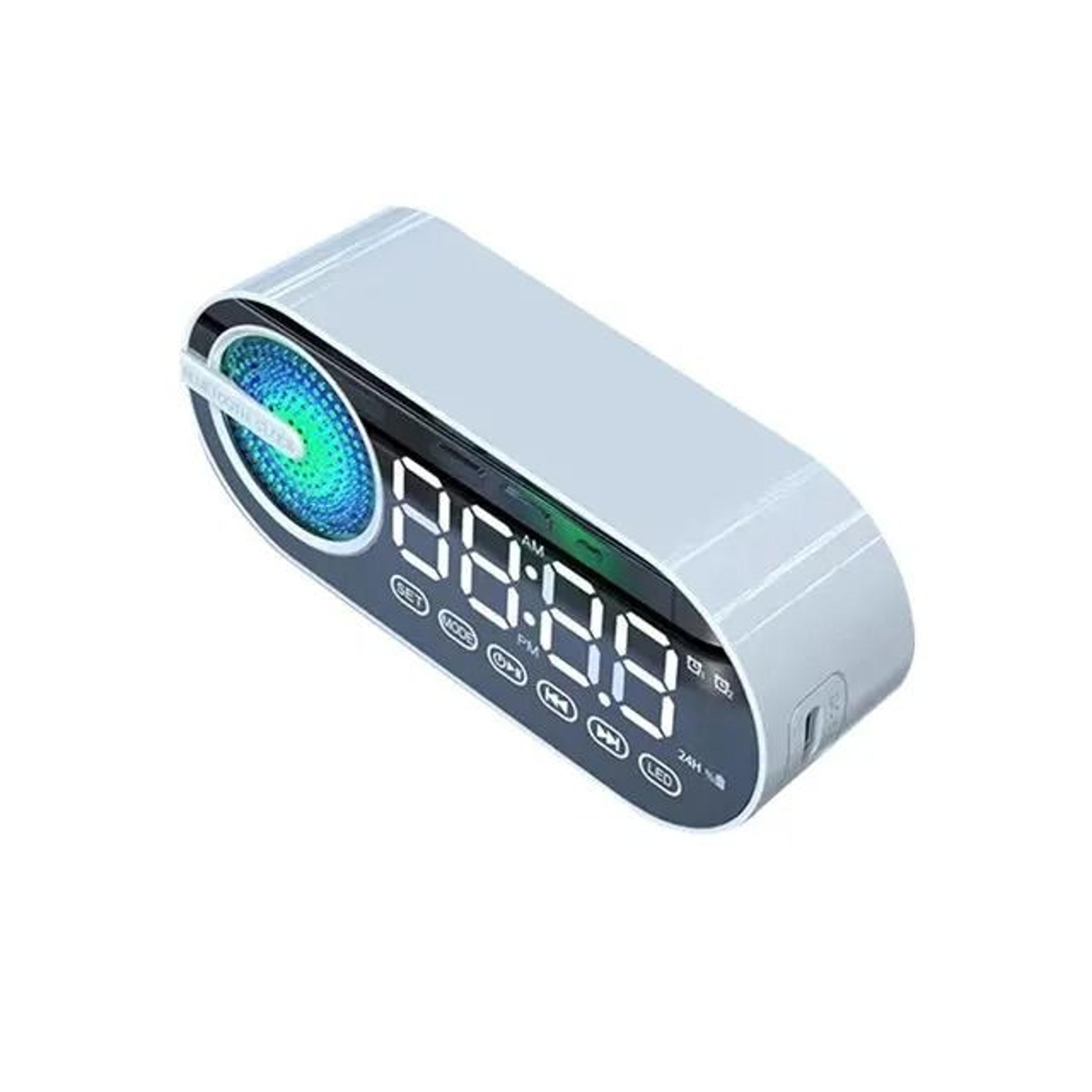 Mirror Display Bluetooth Alarm Clock Speaker With FM Radio Alarm Clock And USB Charging 1