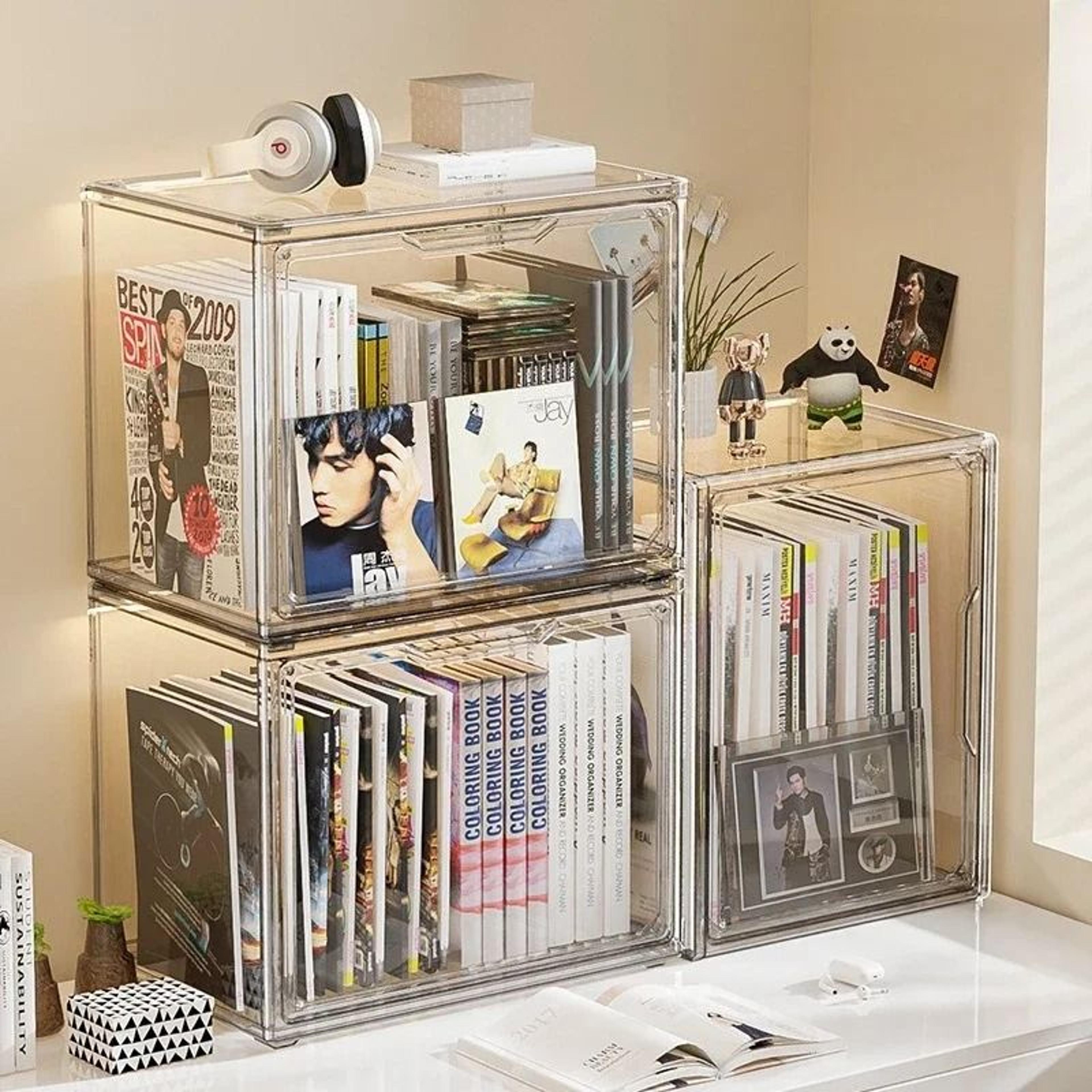 Transparent Dustproof Book And Magazine Storage Display Box 0