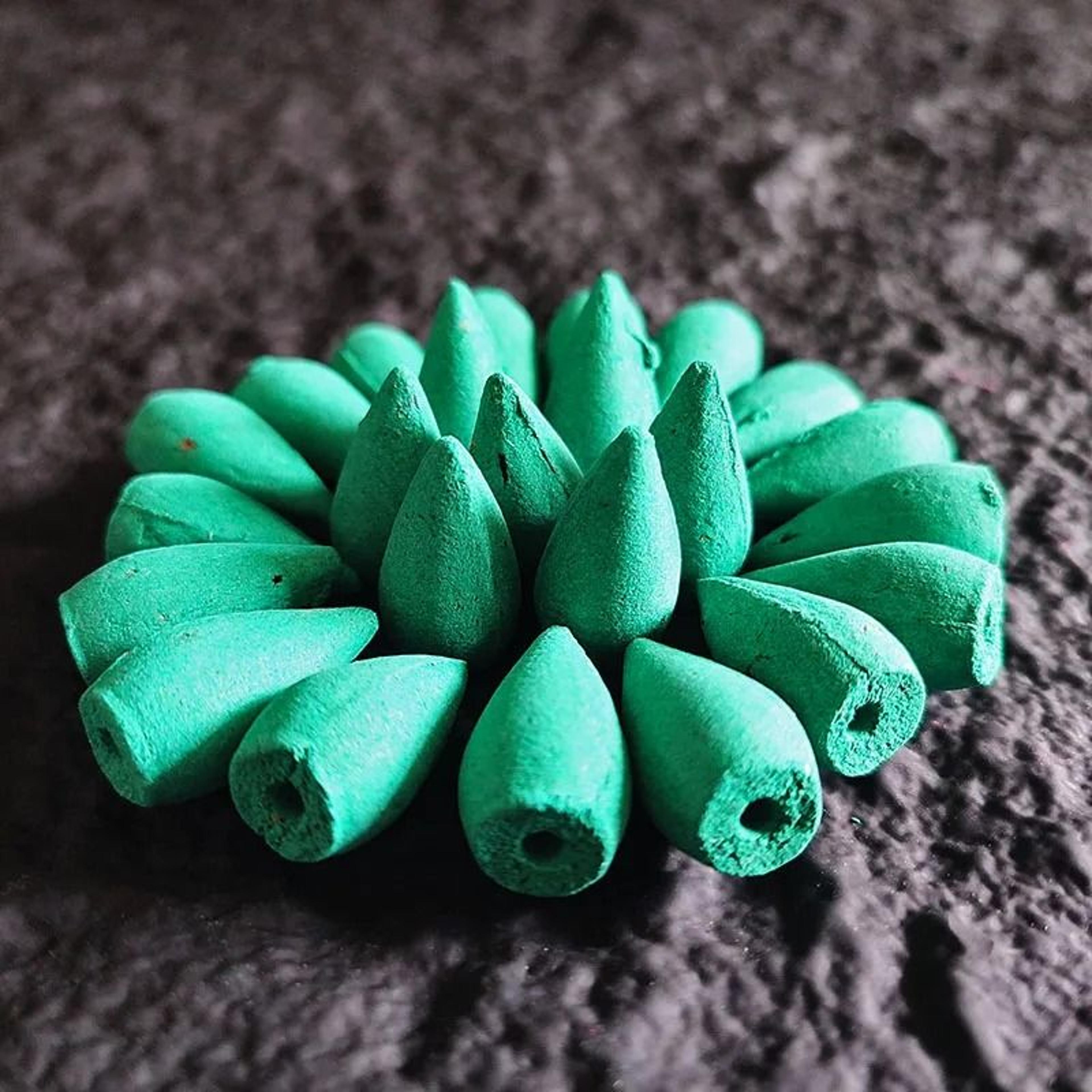 Natural Rose Backflow Incense Cones For Waterfall Burner Aromatherapy 1