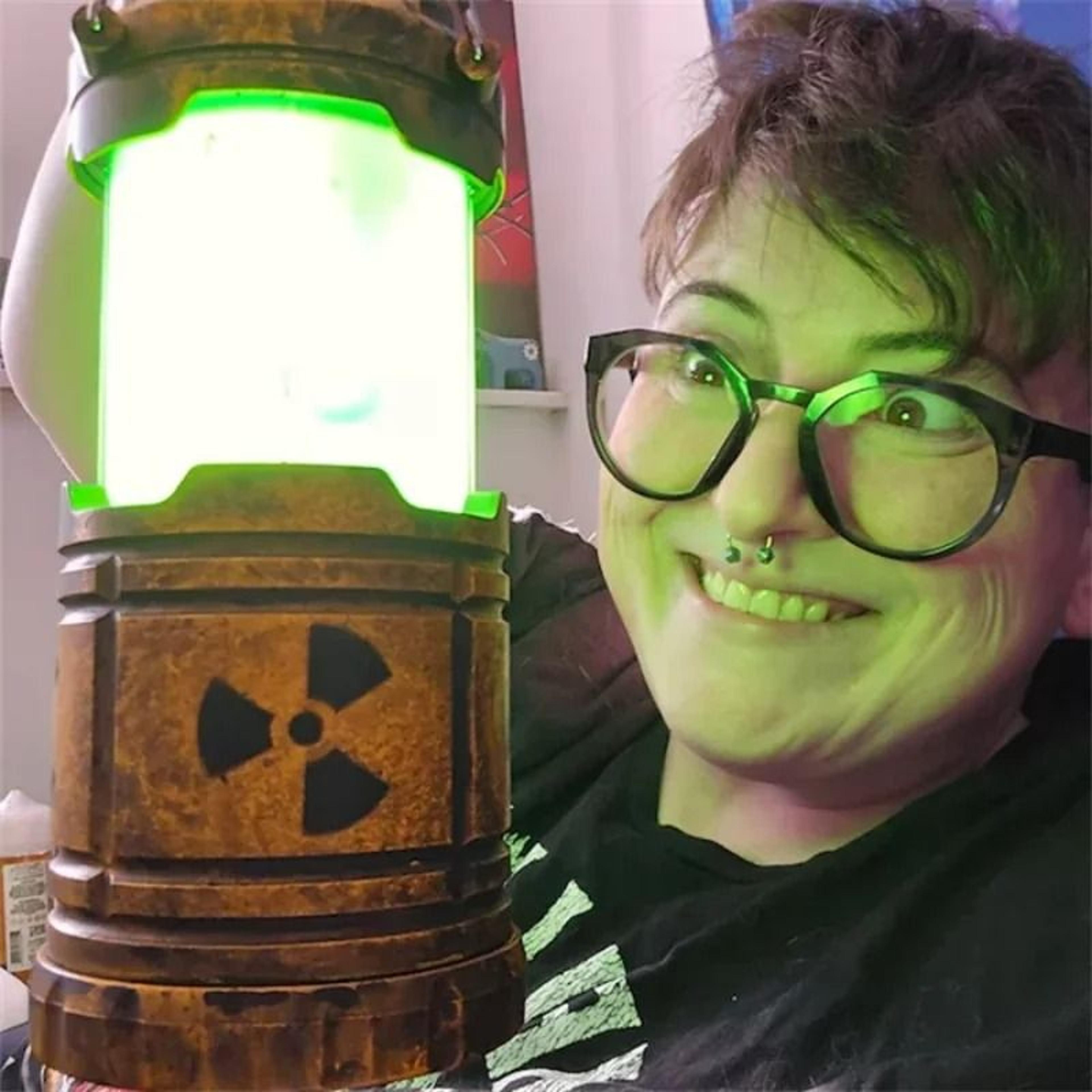 Nuclear Reactor Lantern Toy Mini LED Simulation Desk Light Gadget 0