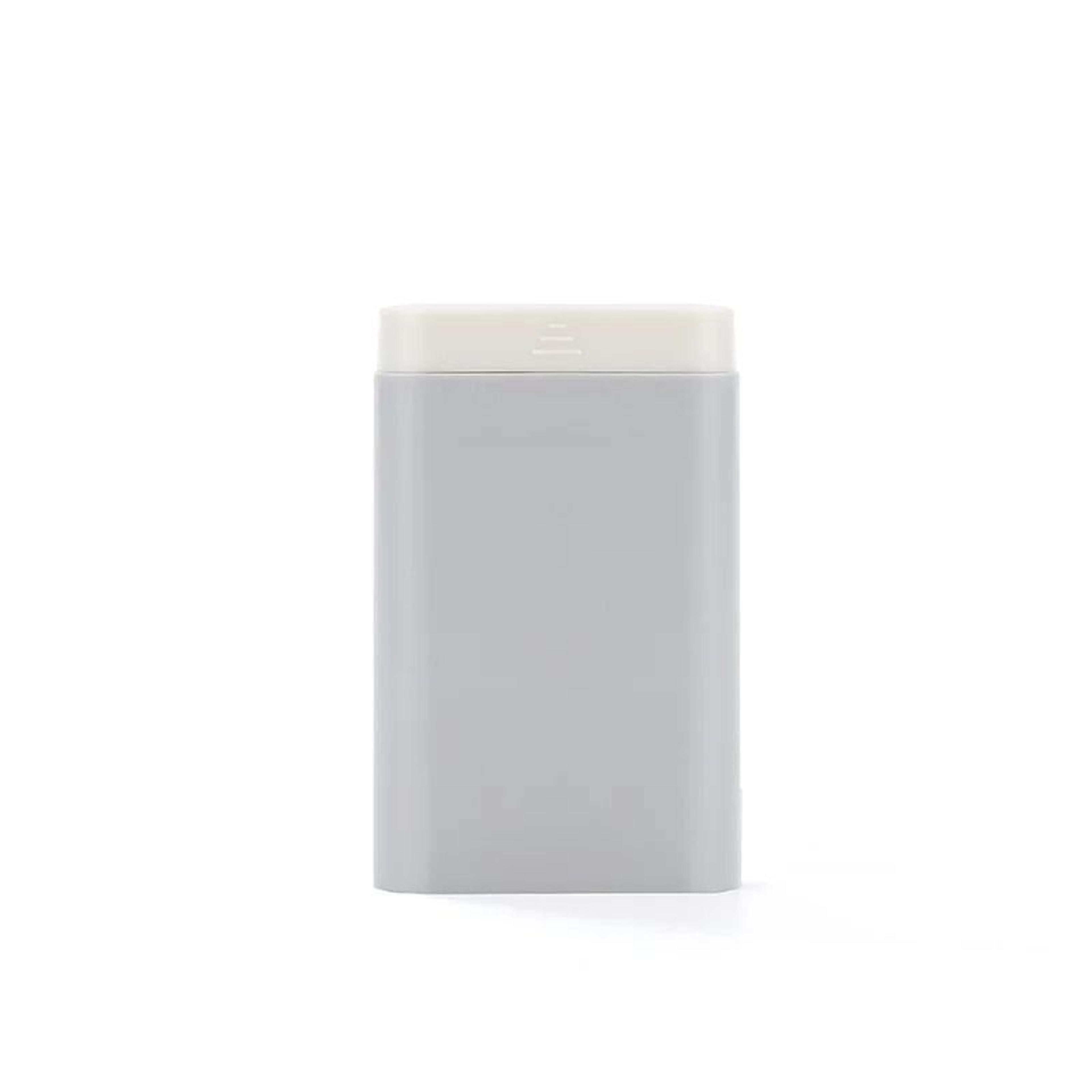 Portable Travel Pill Organizer Box Weekly Vitamin Storage Container With 6 Grid Compartments 4