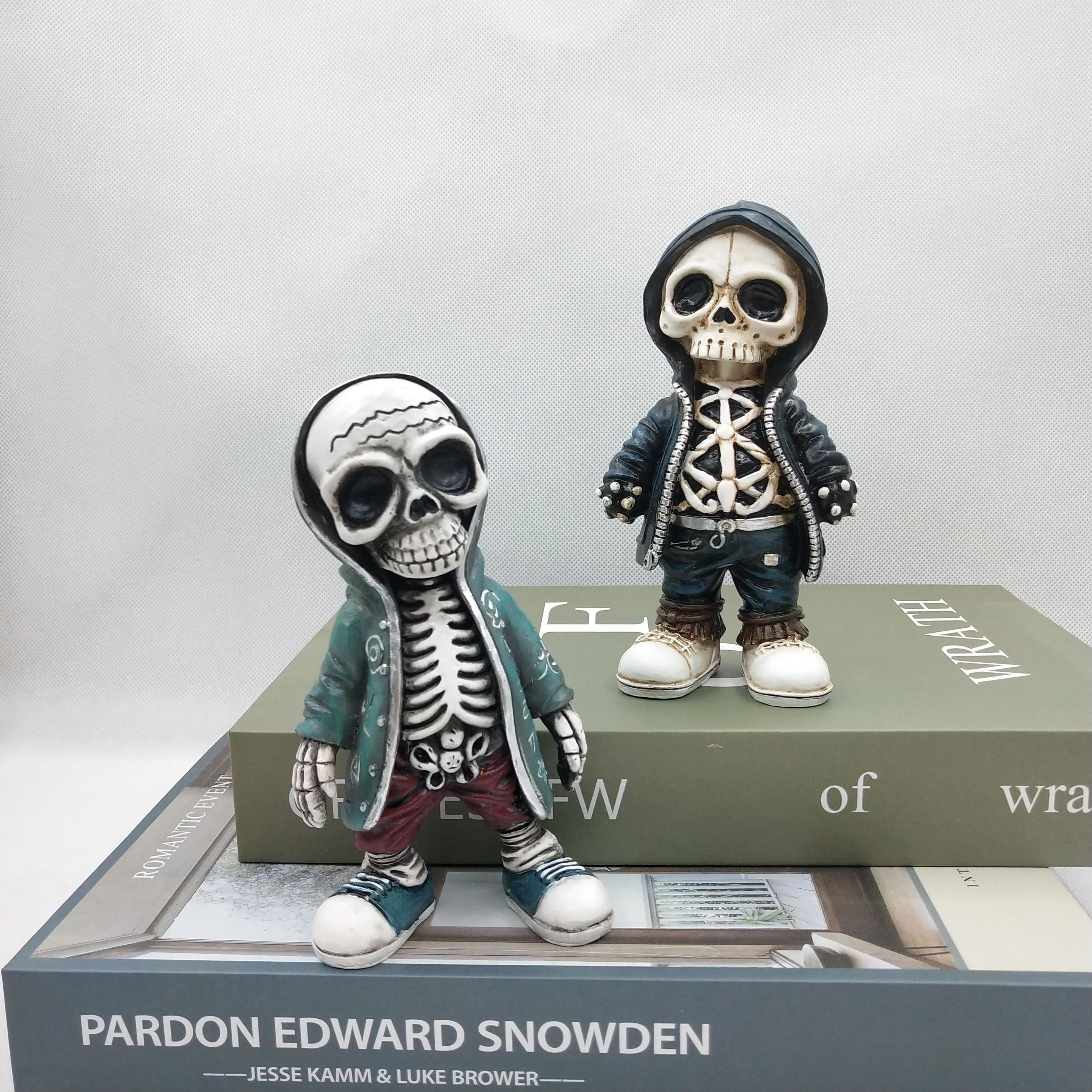 Cool Skeleton Figurine Resin Skull Statue Halloween Desk Decor 5