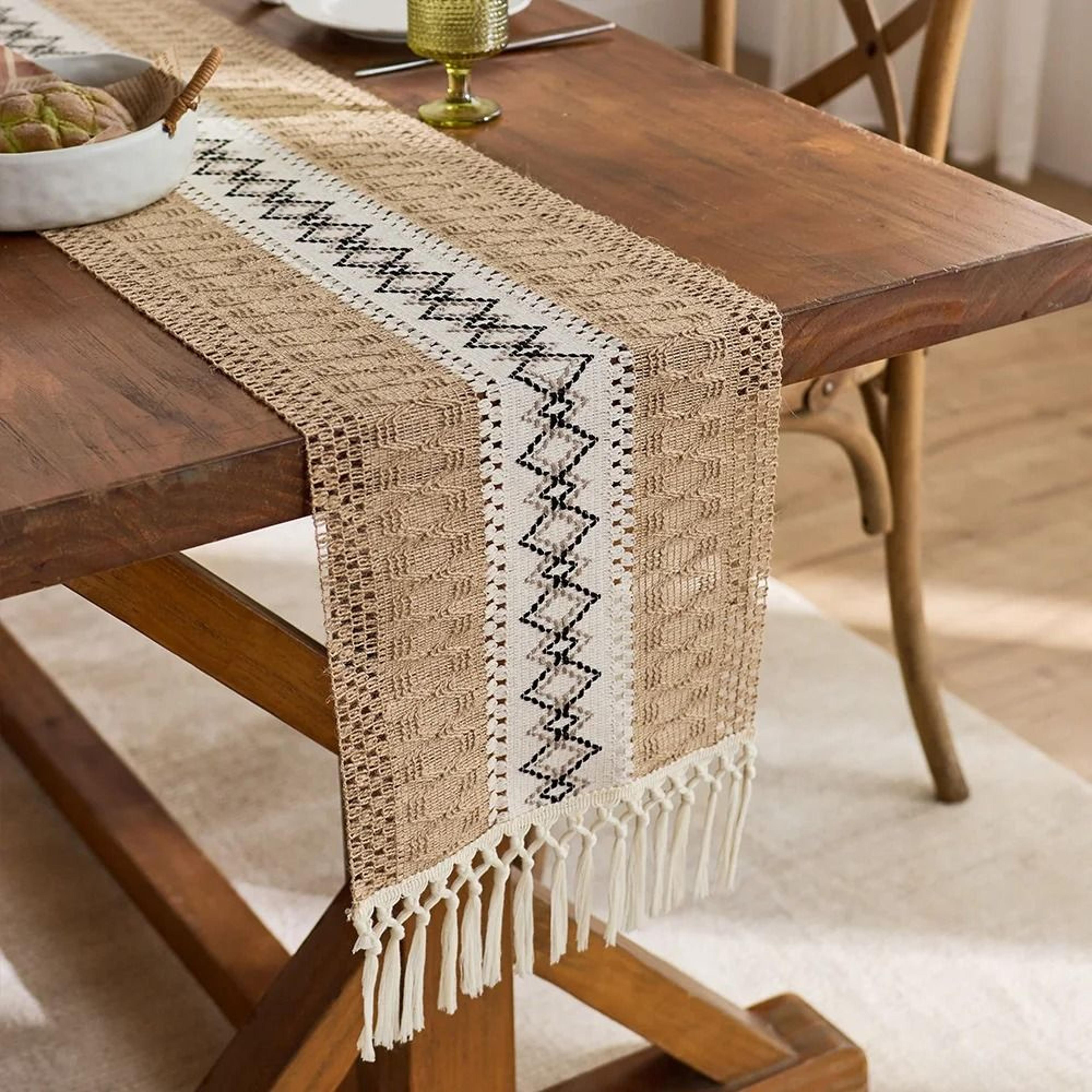 Boho Macrame Table Runner Rustic Farmhouse Tassel Table Decor 3