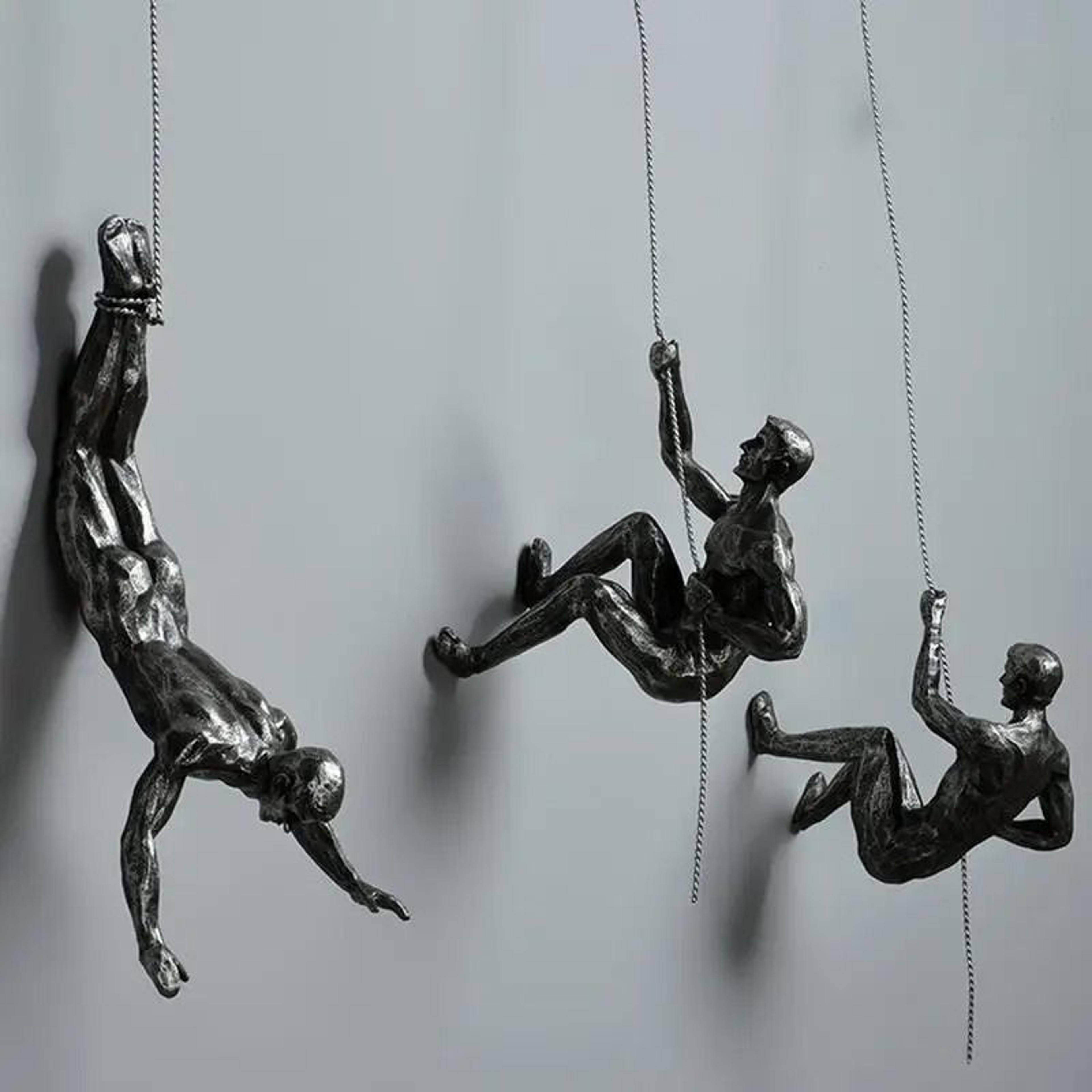 rock climbing man wall sculpture resin athlete decor retro hanging art